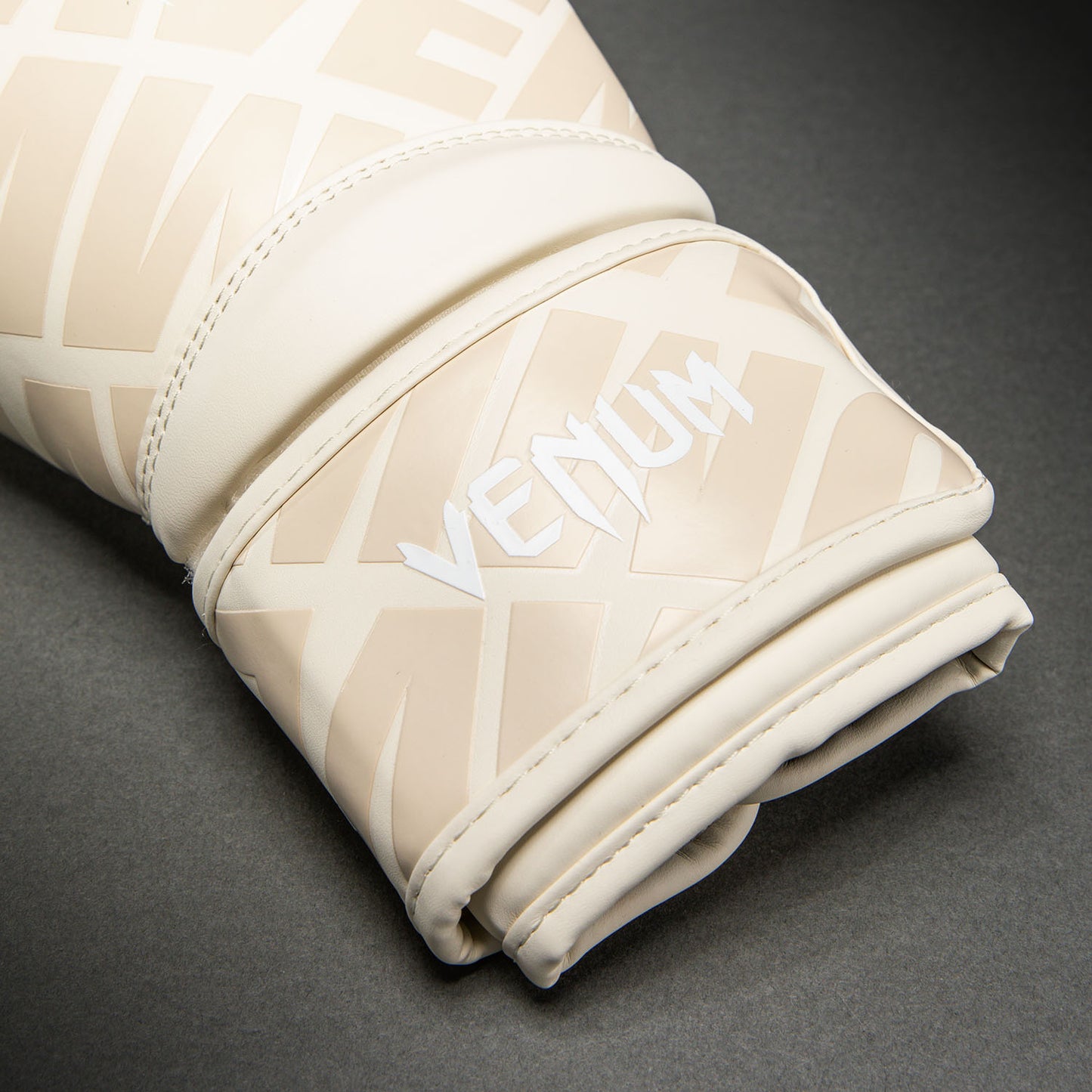 Gants de boxe Venum Contender 1.5 XT 3D – Ivoire - product-type_Gants de boxe