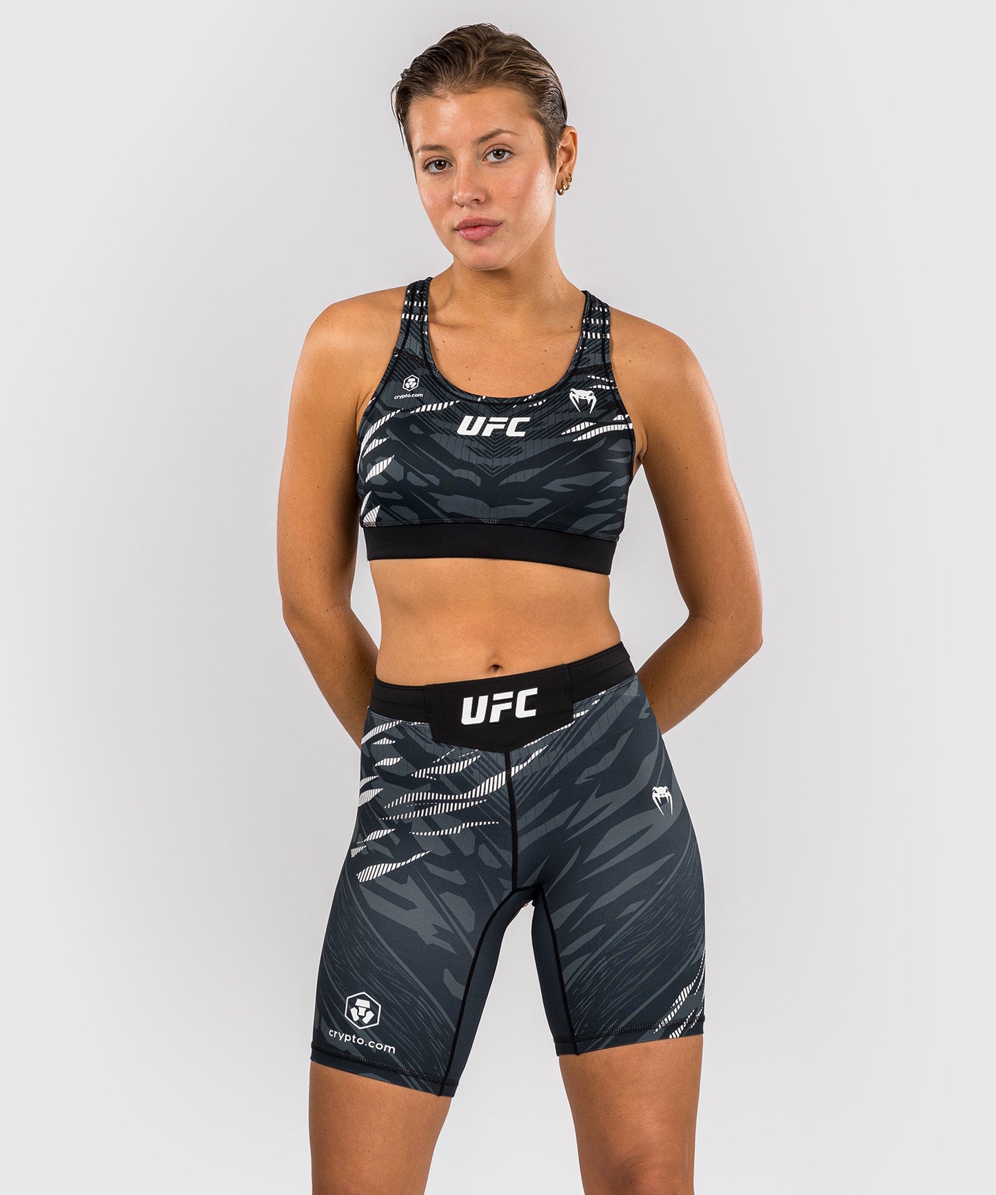 Short de compression pour Femmes UFC Fusion by Venum Authentic Fight Night - Coupe Longue - Noir - product-type_Shorts de compression