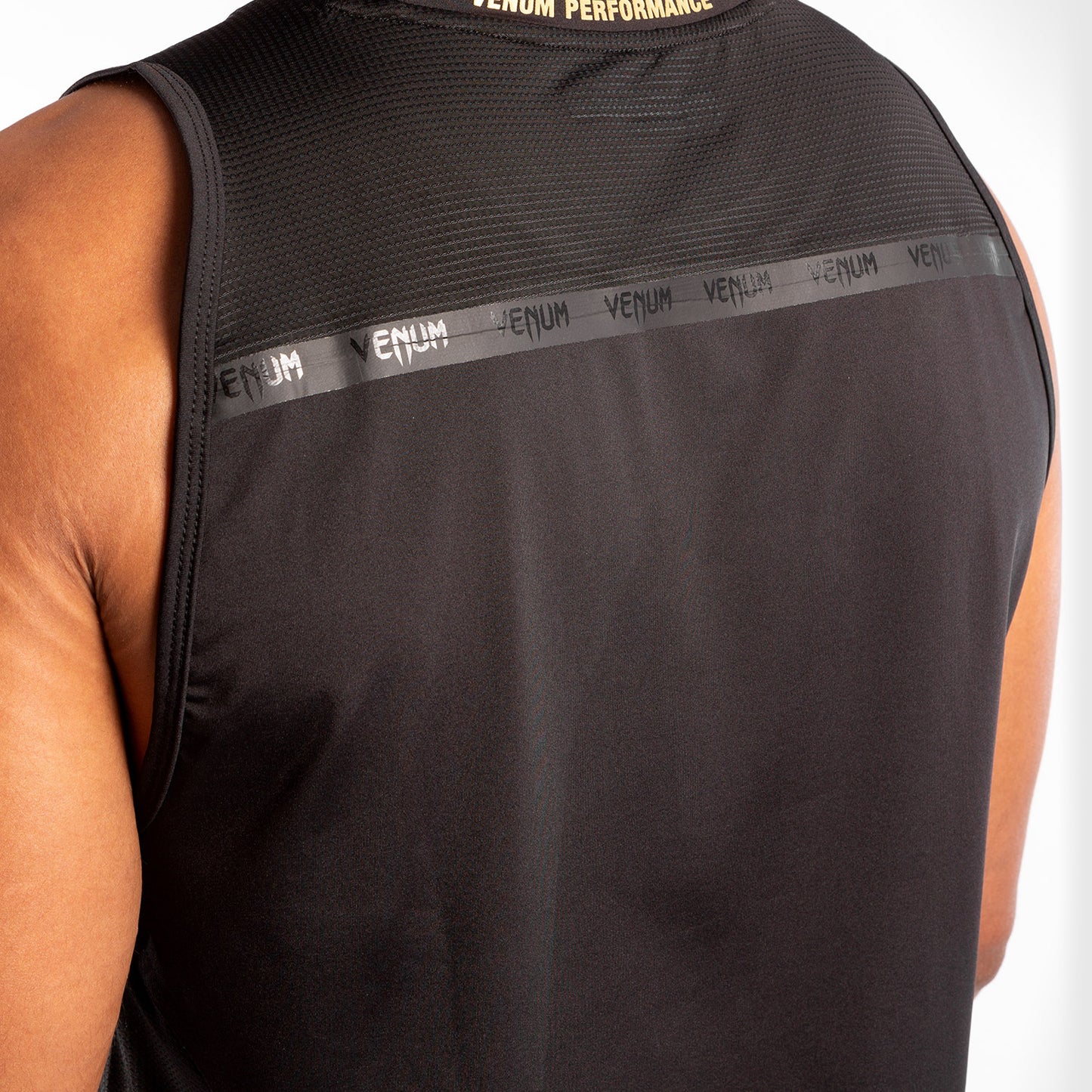 Débardeur Venum Petrosyan 2.0 Dry-Tech – Noir/Or - product-type_Débardeurs