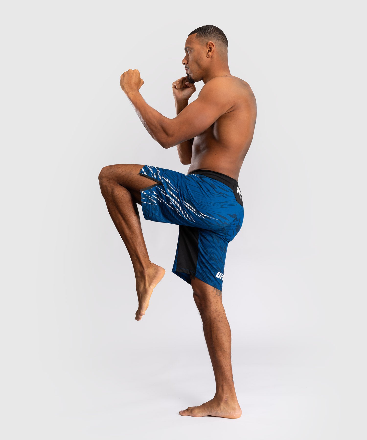Shorts de Combat pour Hommes UFC Fusion by Venum Personnalisé Authentic Fight Night - Coupe Longue - Bleu - product-type_Shorts de MMA