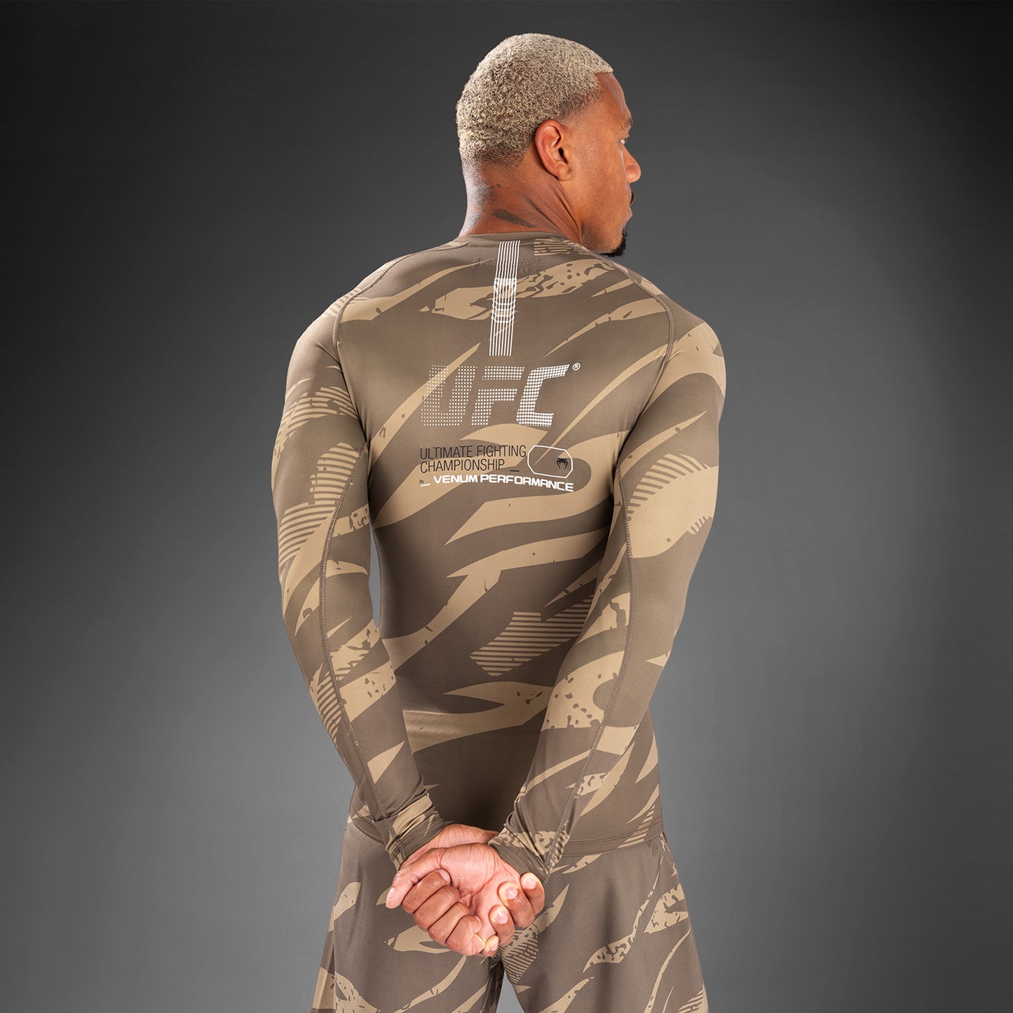 Rashguard À Manches Longues UFC Adrenaline by Venum Fight Week Performance - Desert Camo - product-type_T-Shirts de Compression