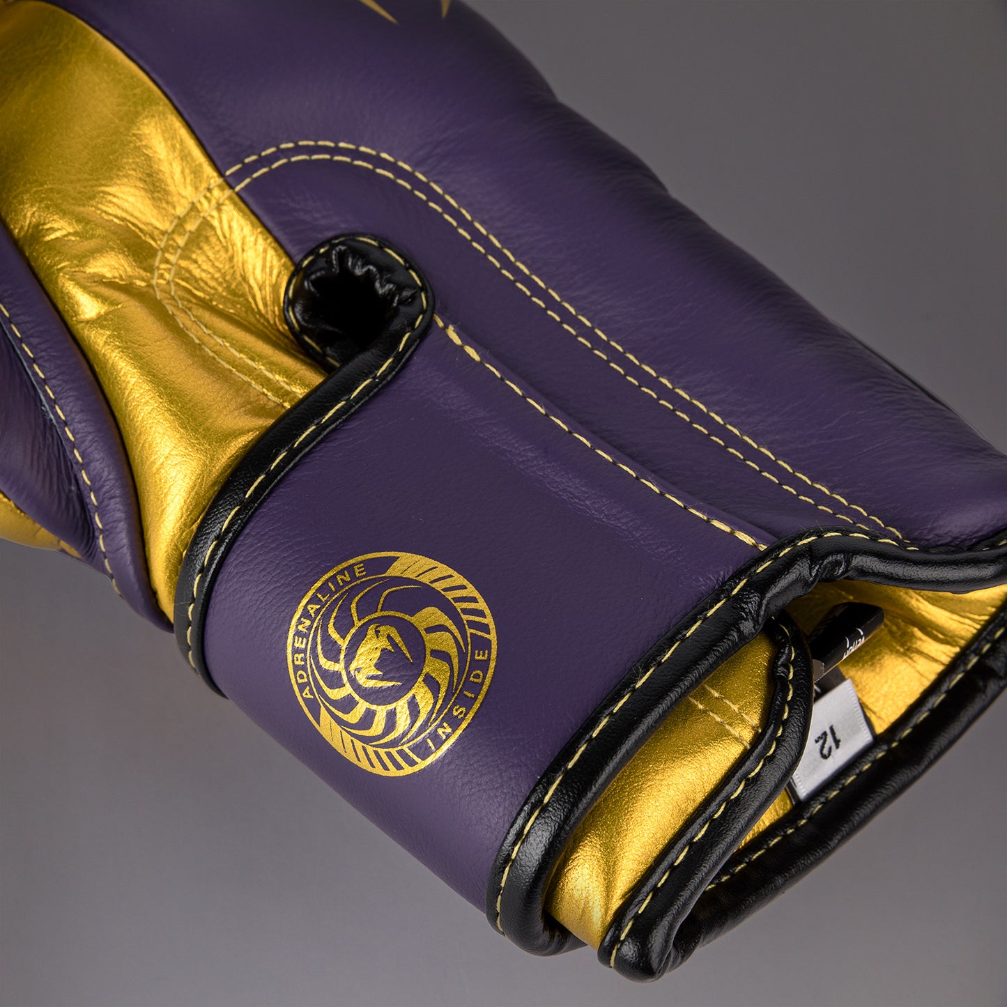 Gants de boxe Venum Giant 3.0 - Edition Spéciale - Violet foncé/Or - product-type_Gants de boxe