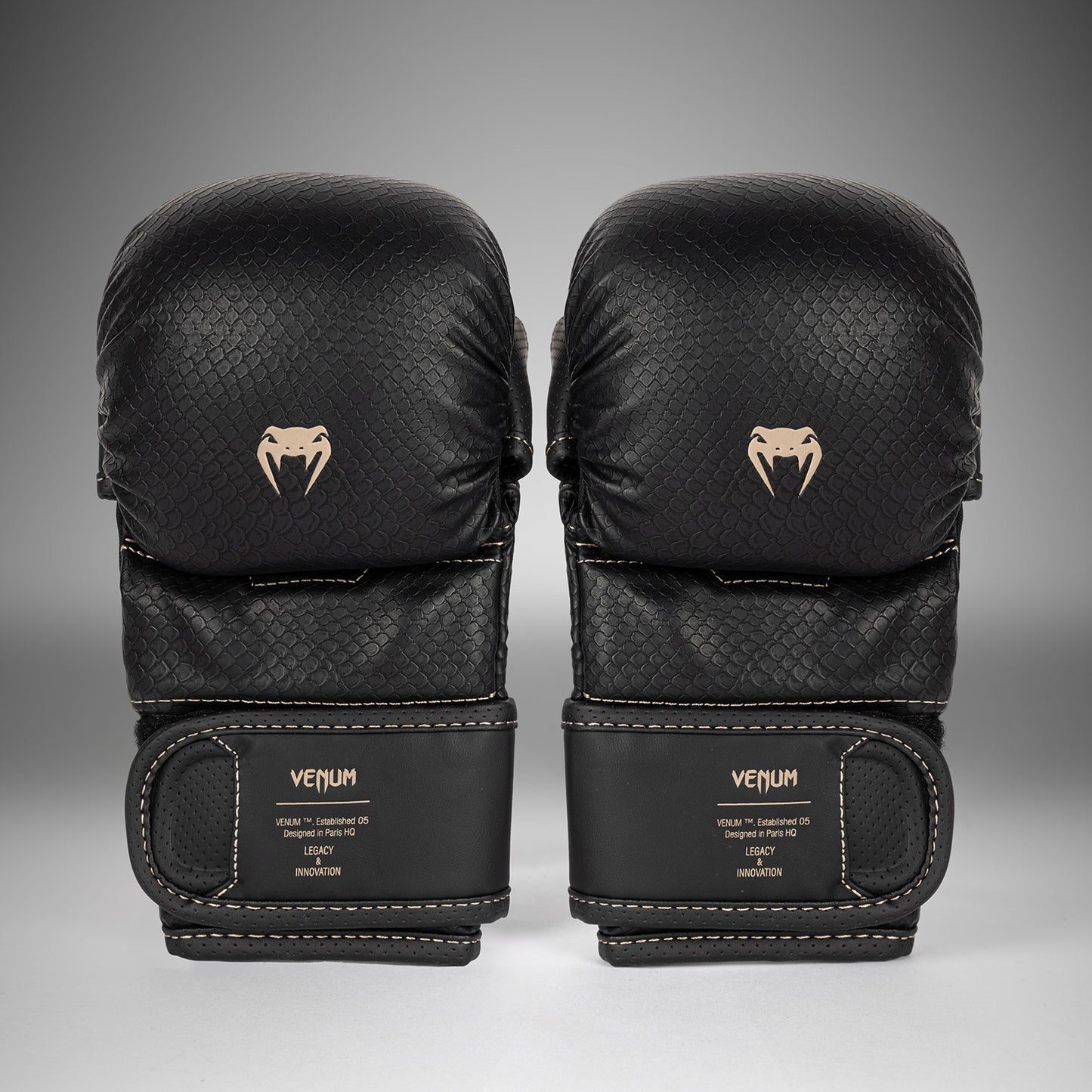 Gants de sparring MMA Venum Impact Evo Scales - Noir - product-type_Gants de Sparring