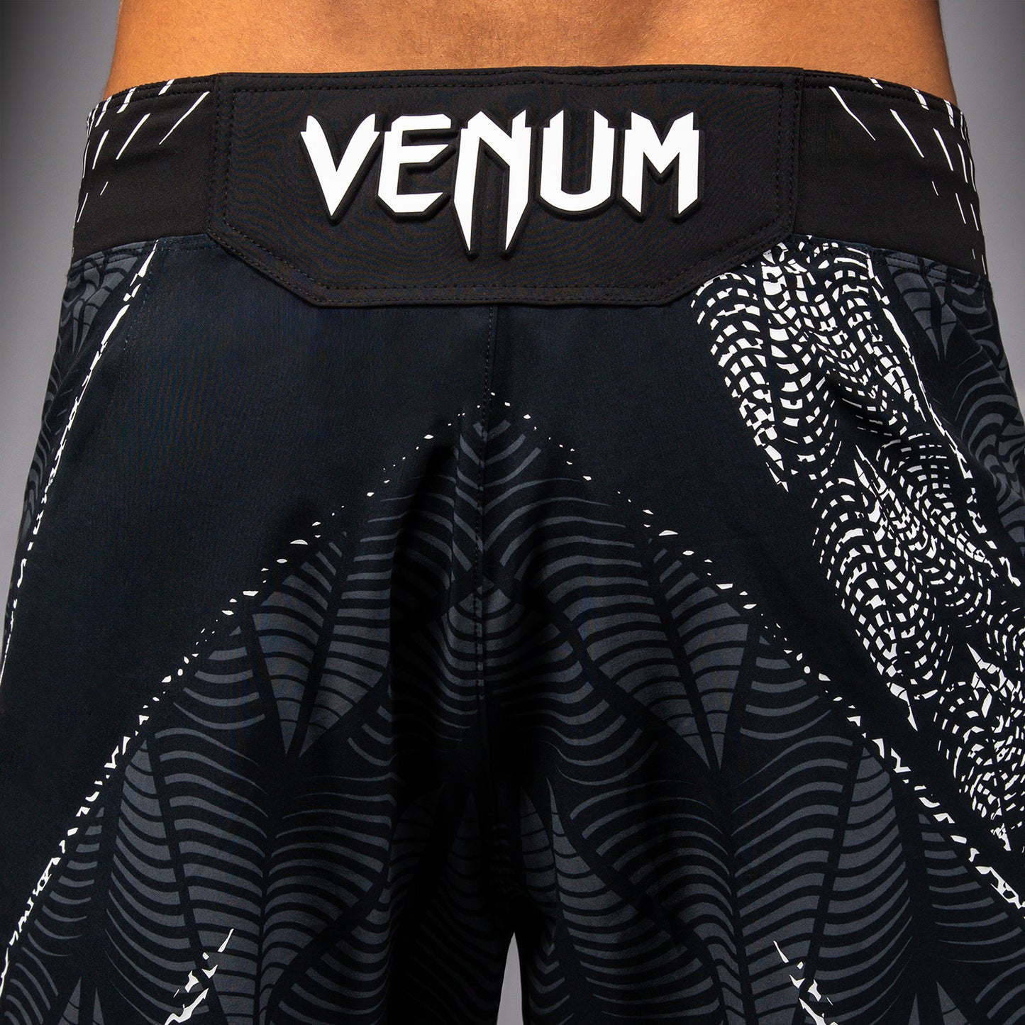 Short de combat coupe longue Homme Personnalisé UFC Zenith by Venum Authentic Fight Night - Noir - product-type_Shorts de MMA