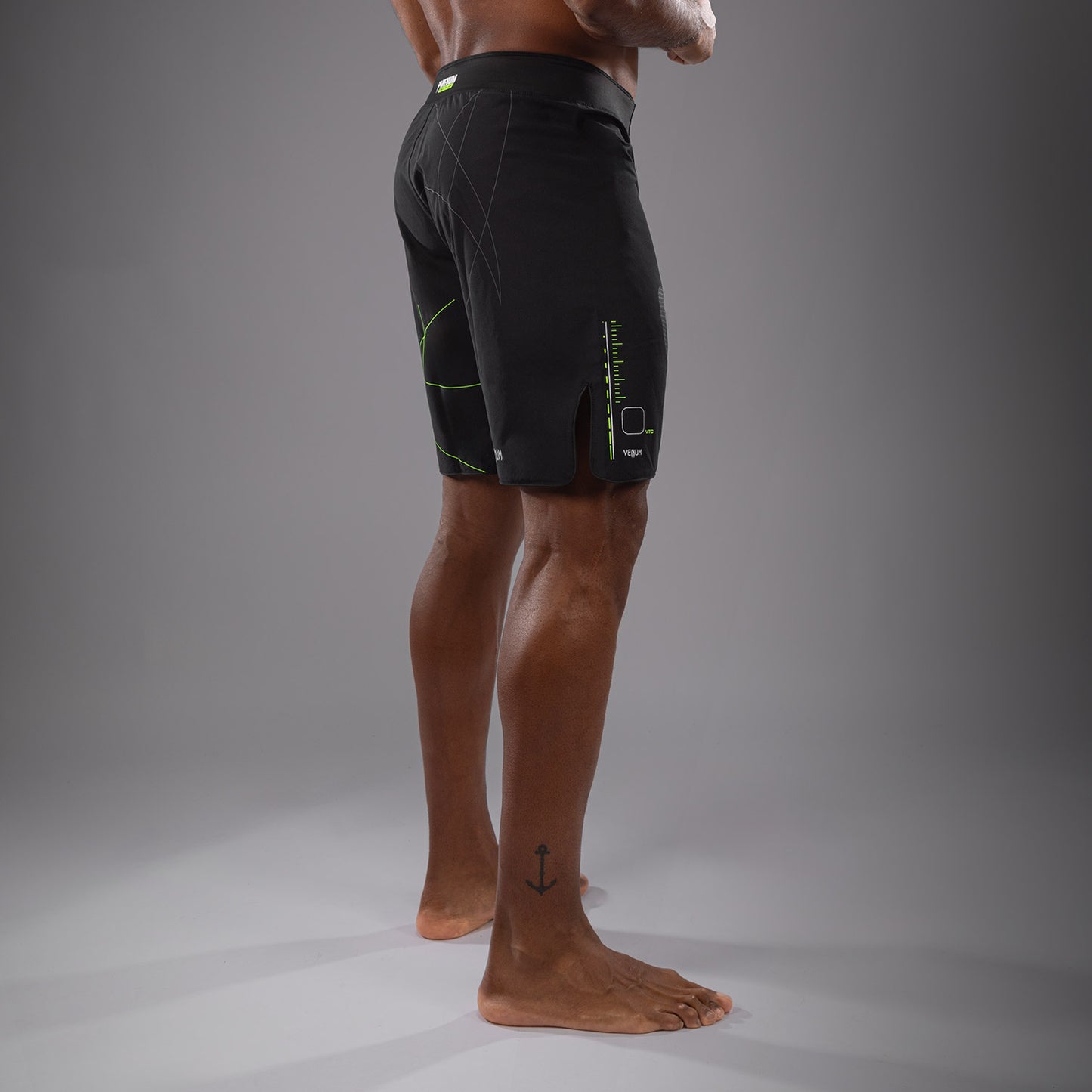 Short de combat Venum Training Camp 4.0 - Noir/Vert Fluo - product-type_Shorts de MMA