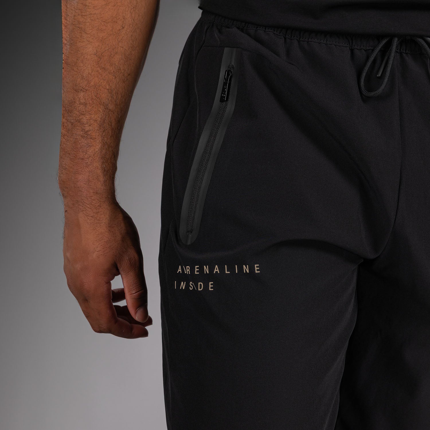 Pantalon de Survêtement Venum Adrenaline – Noir/Sable - product-type_Pantalons de jogging