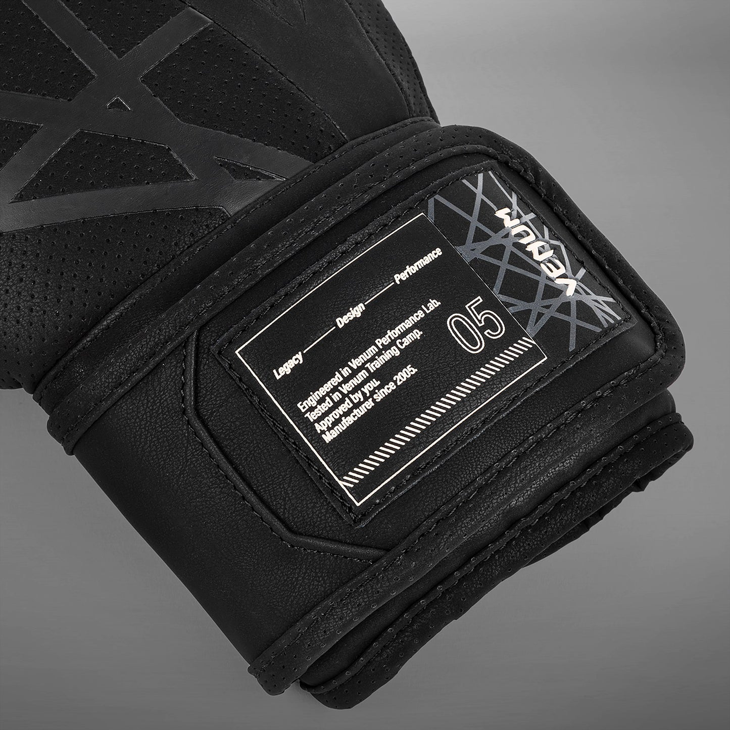 Gants de Boxe Venum Tecmo 2.0 - Noir - product-type_Gants de boxe