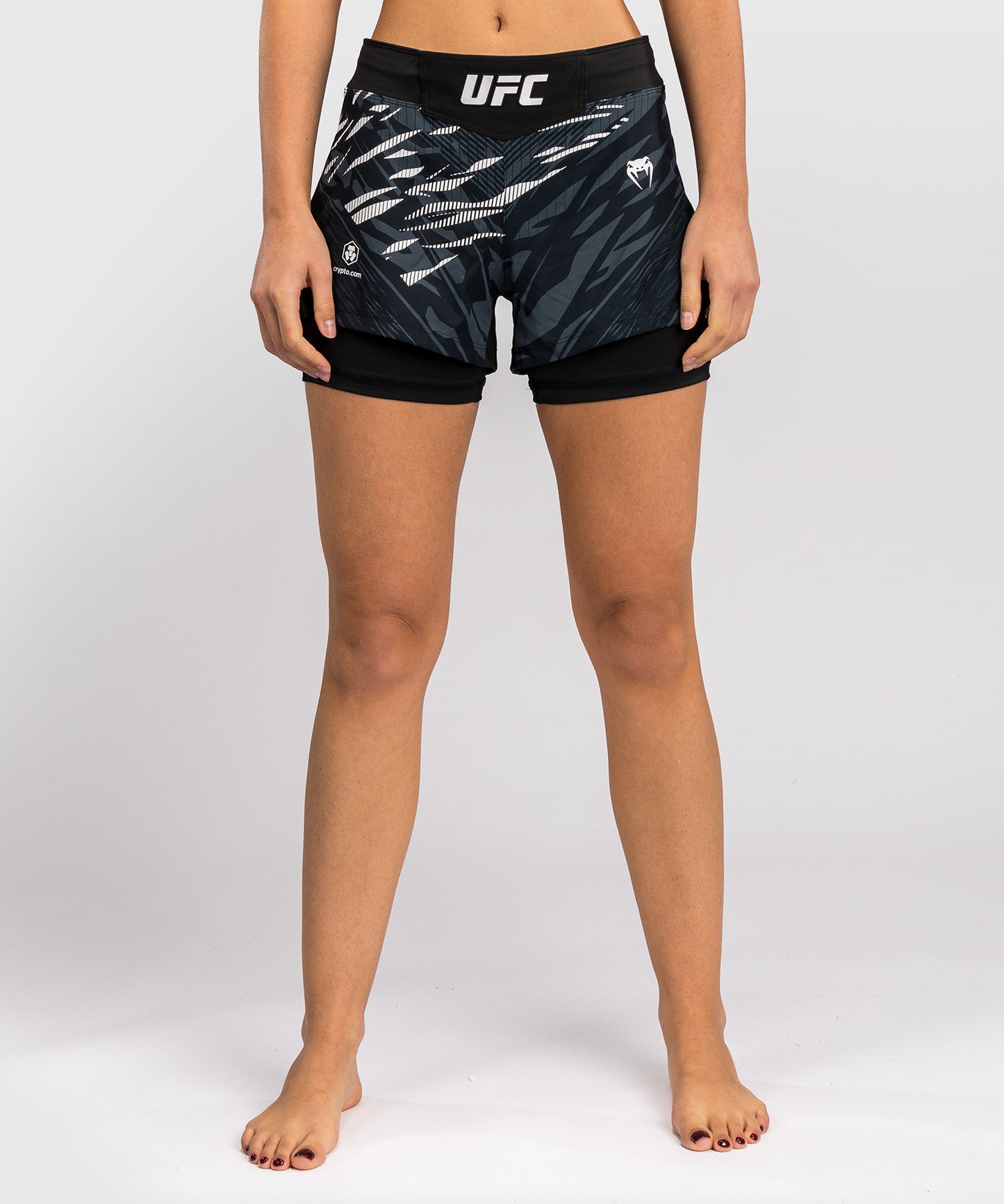 Shorts de Combat pour Femmes UFC Fusion by Venum Authentic Fight Night - Noir - product-type_Shorts de MMA