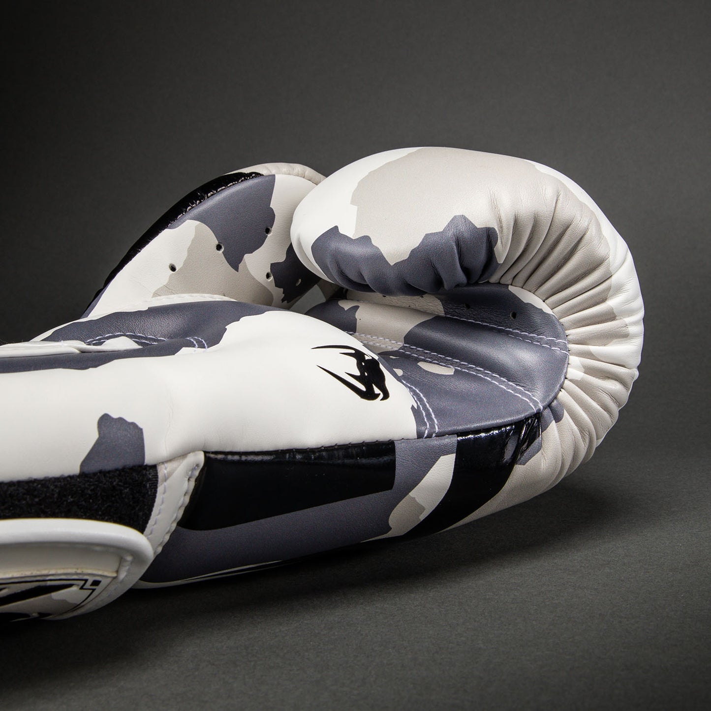 Gants de boxe Venum Elite Camo - Blanc/Gris Clair