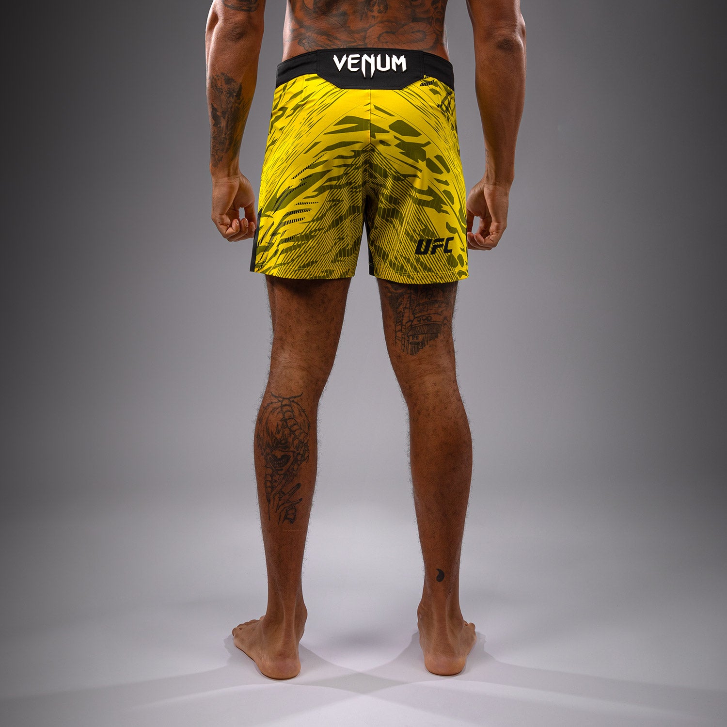Shorts de Combat pour Hommes UFC Fusion by Venum Authentic Fight Night - Coupe Courte - Jaune - product-type_Shorts de MMA