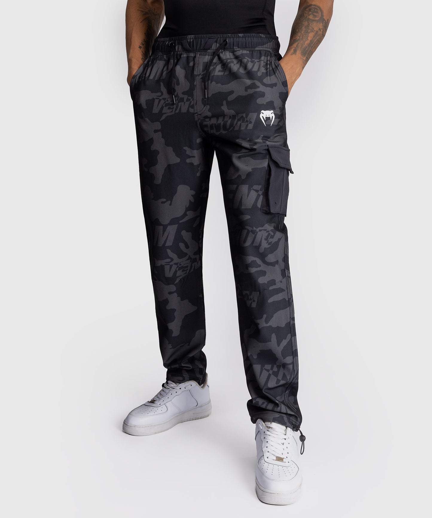 Jogging pour Hommes Venum Trooper - Noir/Charbon - product-type_Pantalons de jogging