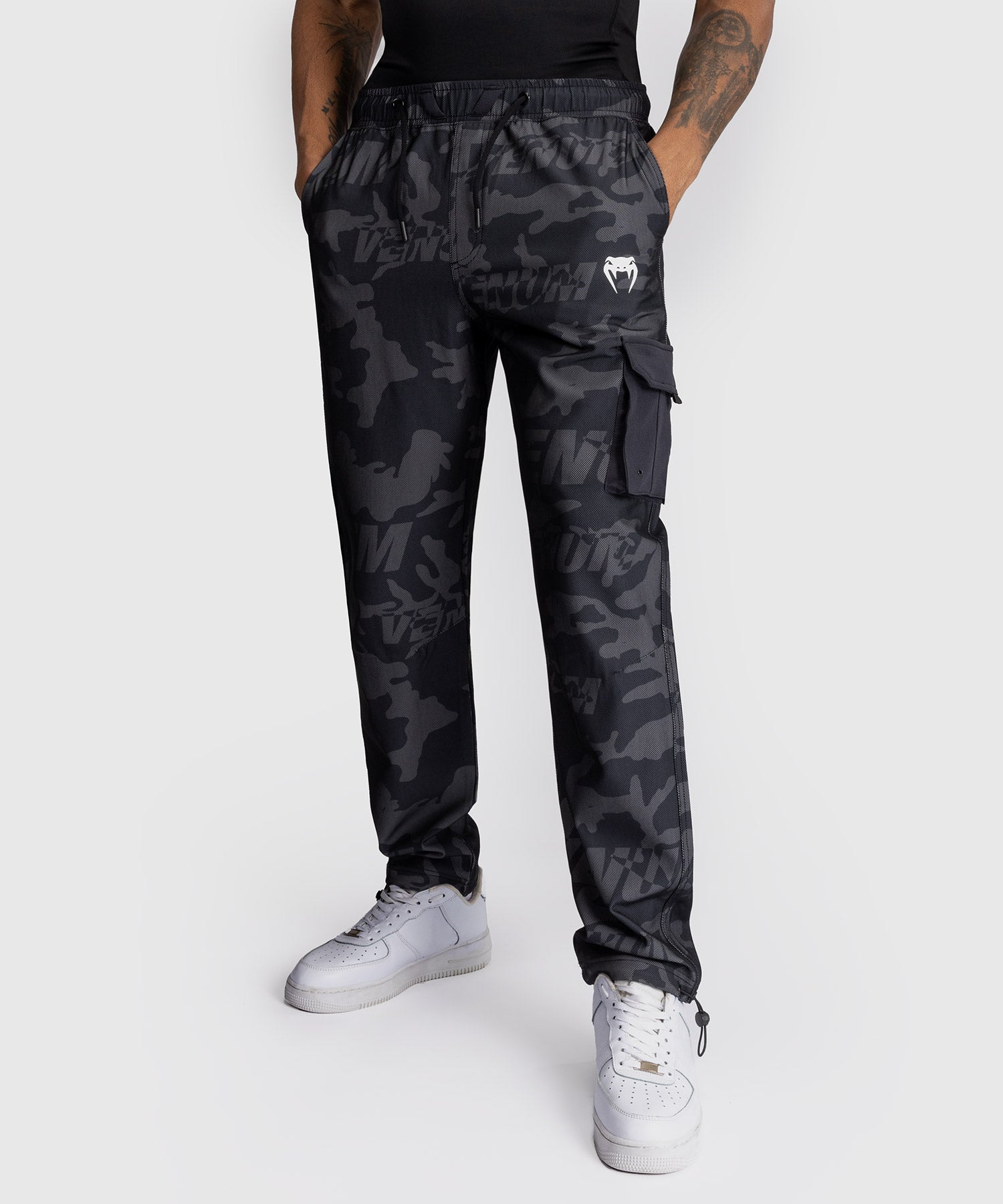 Jogging pour Hommes Venum Trooper - Noir/Charbon - product-type_Pantalons de jogging