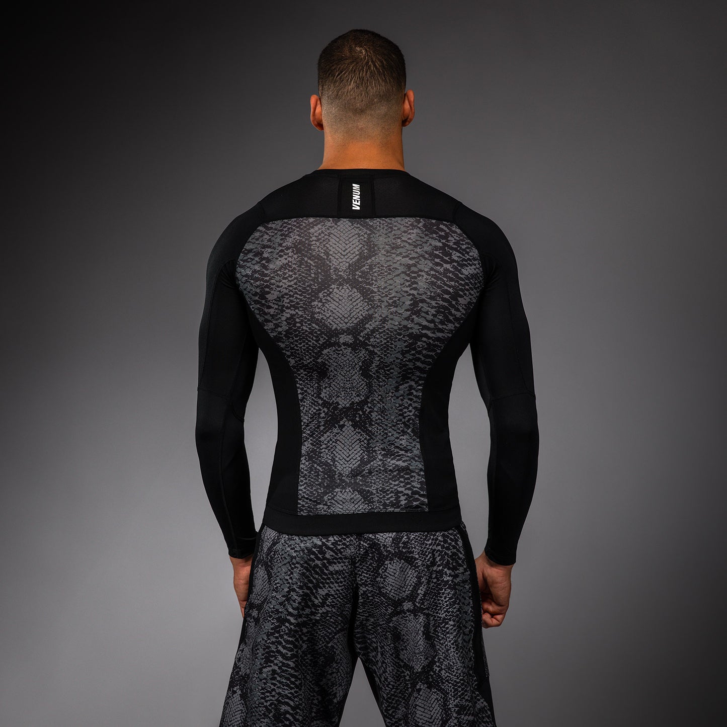 Rashguard à Manches Longues Venum G-Fit Scales – Noir/Gris Charbon