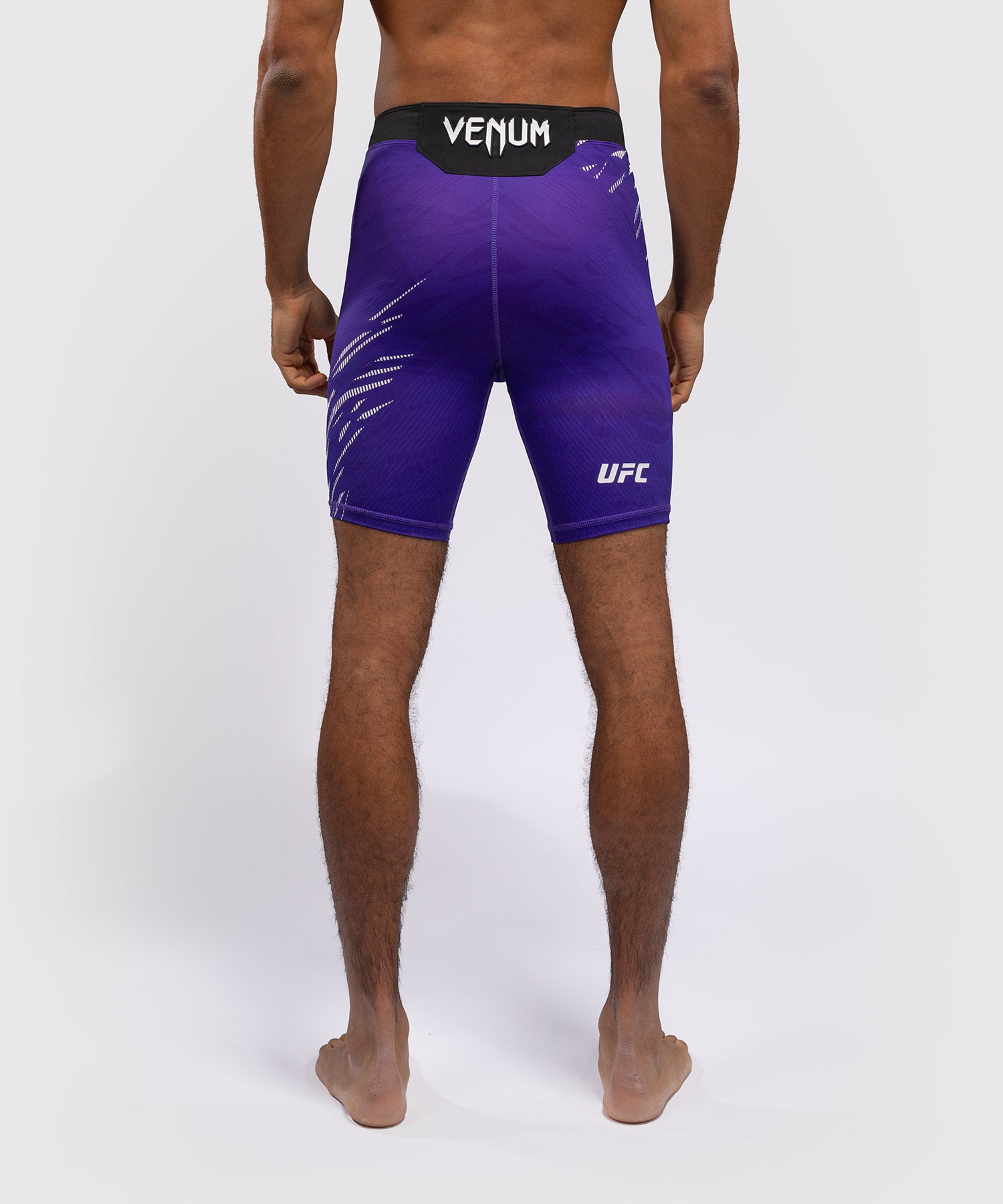 Short de compression pour Hommes UFC Fusion by Venum Authentic Fight Night - Violet - product-type_Shorts de compression