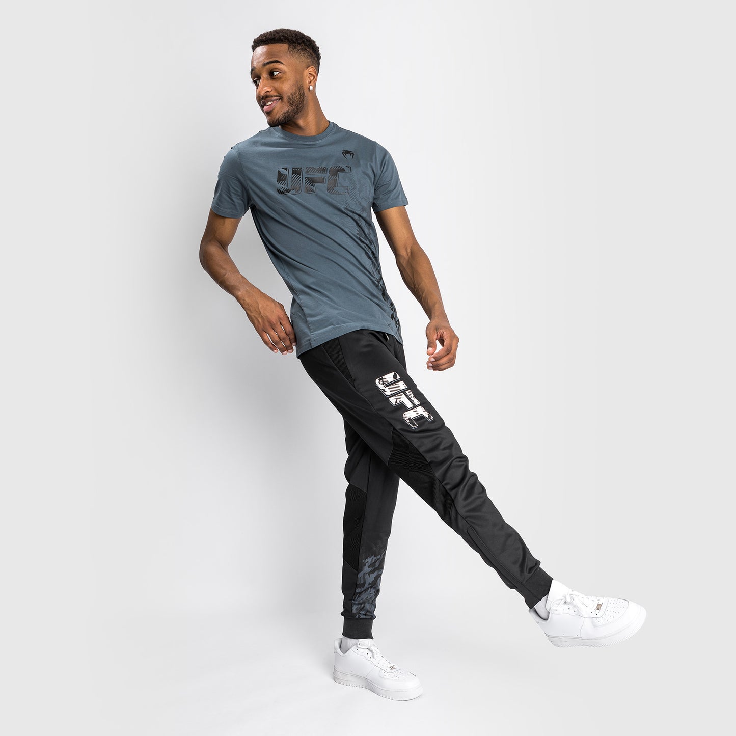 Pantalon de Jogging Homme UFC Venum Authentic Fight Week - Noir - product-type_Pantalons de jogging