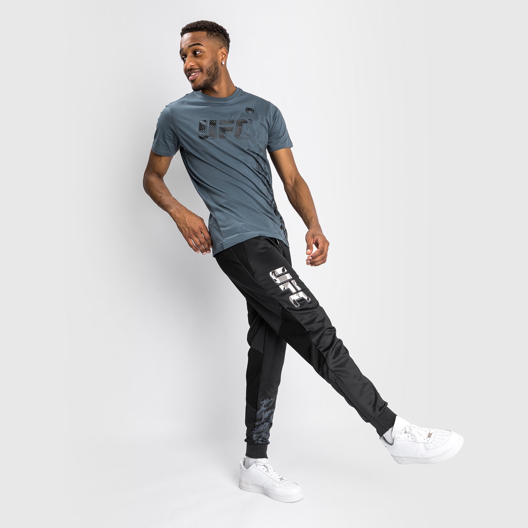 Pantalon de Jogging Homme UFC Venum Authentic Fight Week - Noir - product-type_Pantalons de jogging