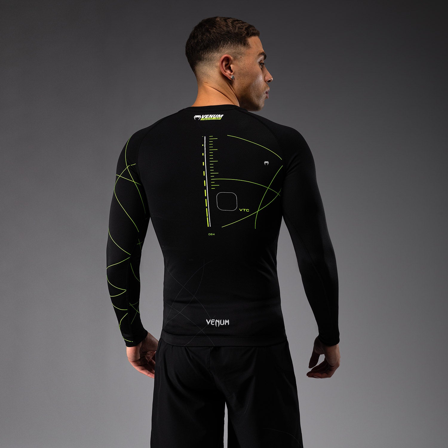 Rashguard Manches Longues Venum Training Camp 4.0 - Noir/Vert fluo - product-type_T-Shirts de Compression