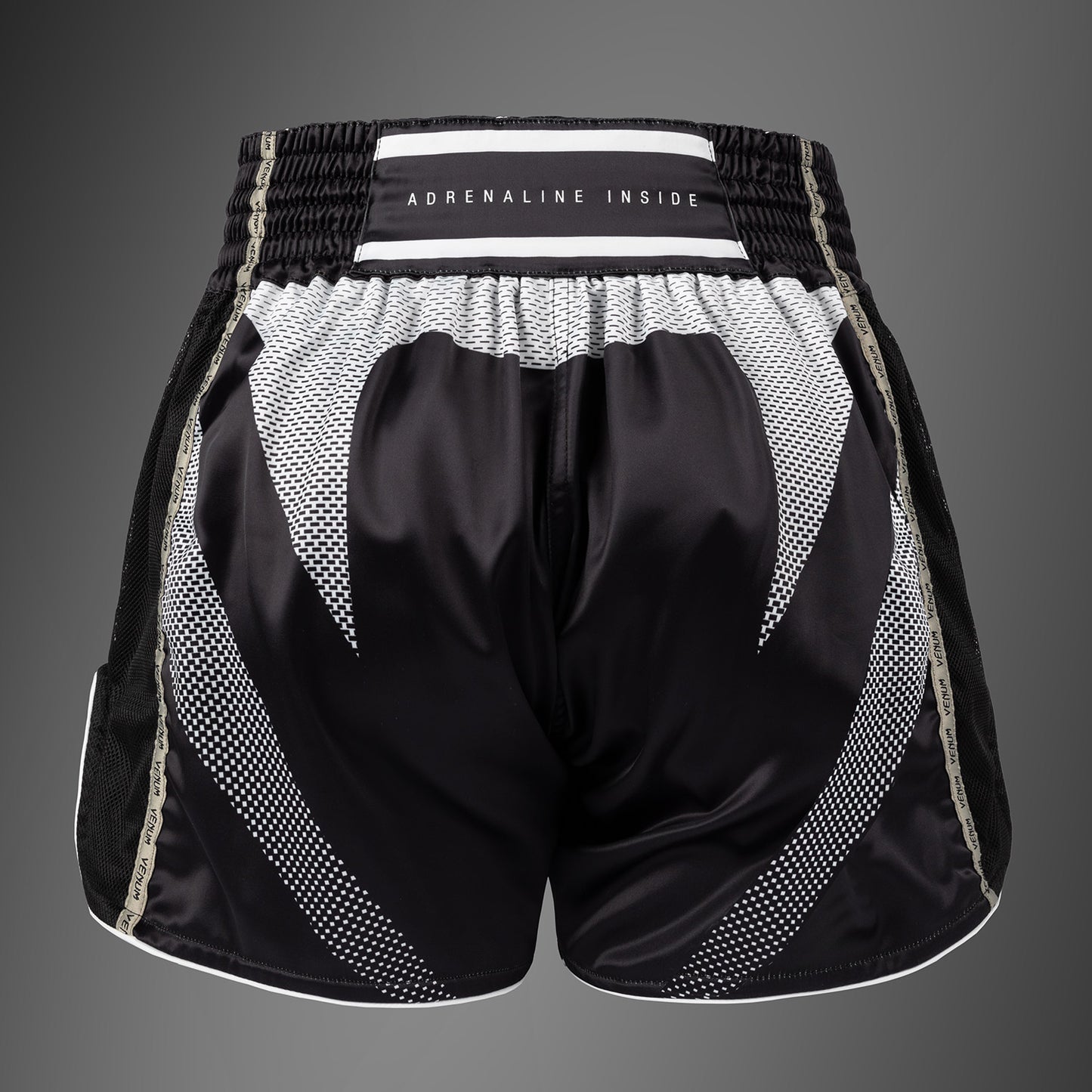 Short de Muay Thai Venum Adrenaline – Noir/Sable - product-type_Shorts de Muay Thai