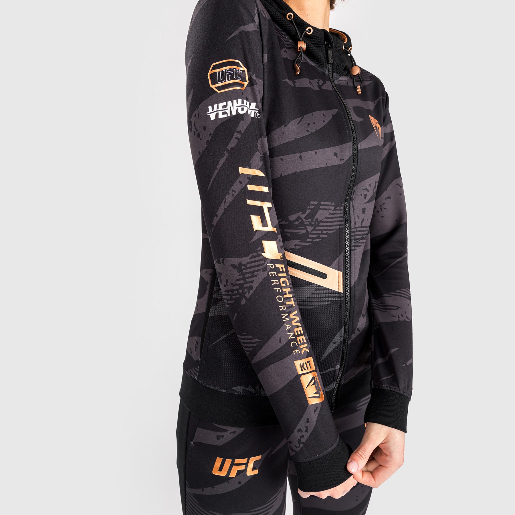 Veste À Capuche Zippé pour Femmes UFC Adrenaline by Venum Fight Week - Urban Camo - product-type_Sweatshirts