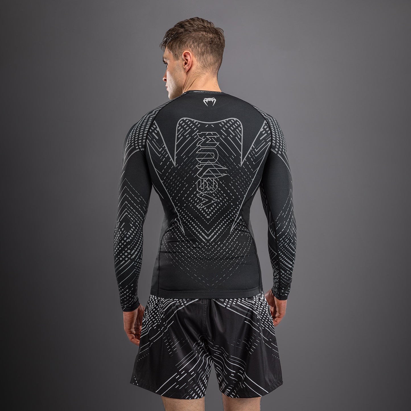 Rashguard à Manches Longues Venum Midnight Fury – Noir/Gris/Argent