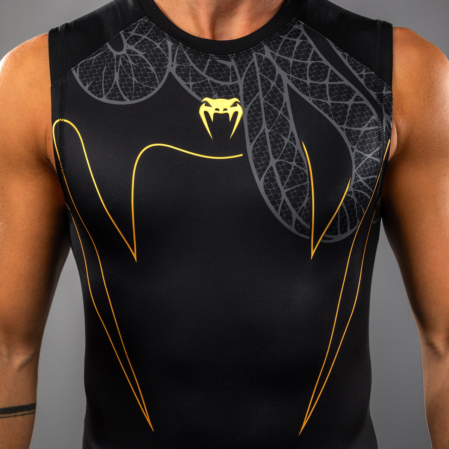 Rashguard Sans Manches Venum Serpenti – Noir/Argent/Or - product-type_T-Shirts de Compression