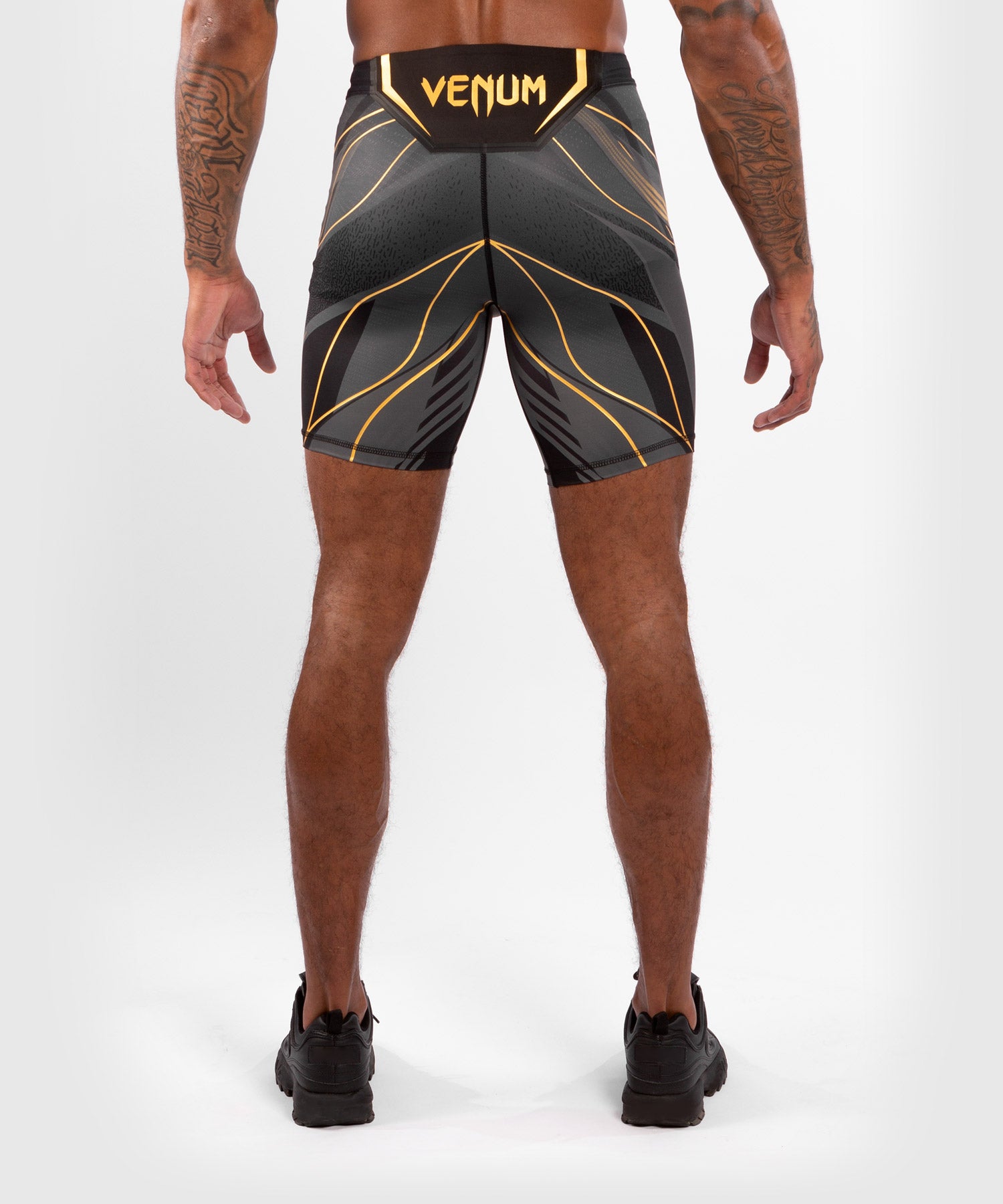 Short de Vale tudo Homme UFC Venum Authentic Fight Night - Coupe Longue - Champion - product-type_Shorts de compression