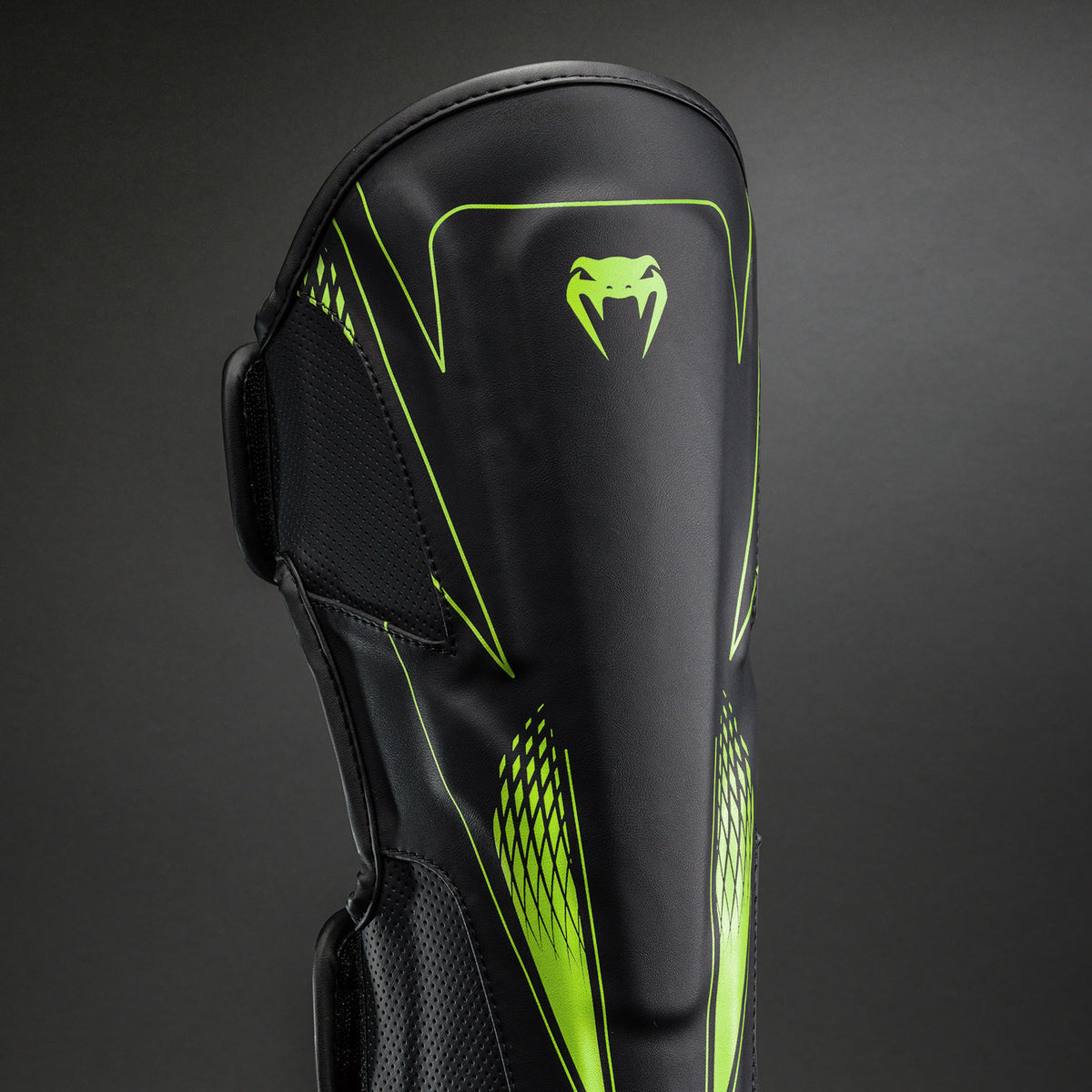 Protège-tibias Venum Amazonia Reborn - Noir/Vert