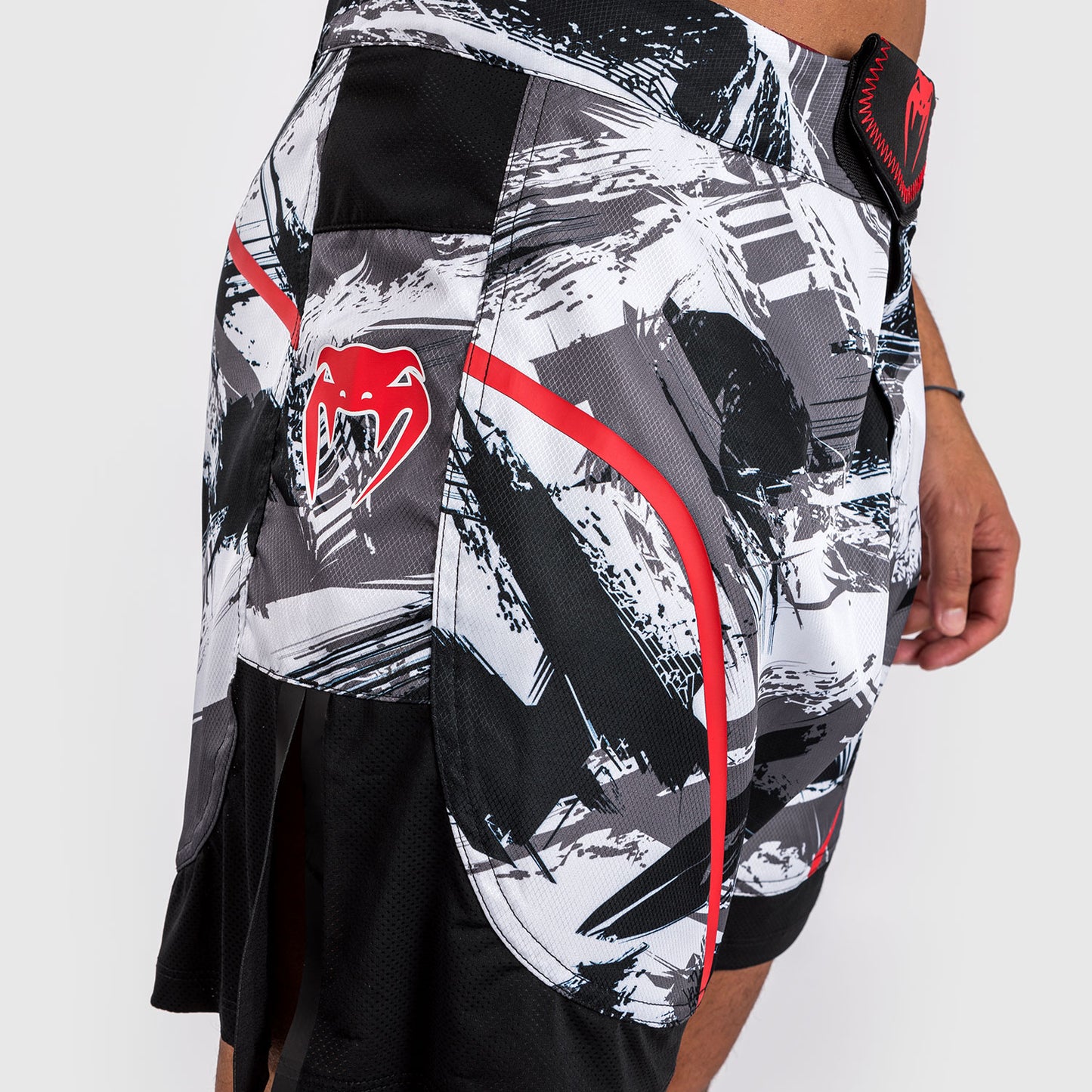 Short de combat Venum Electron 3.0 - Gris/Rouge - product-type_Shorts de MMA