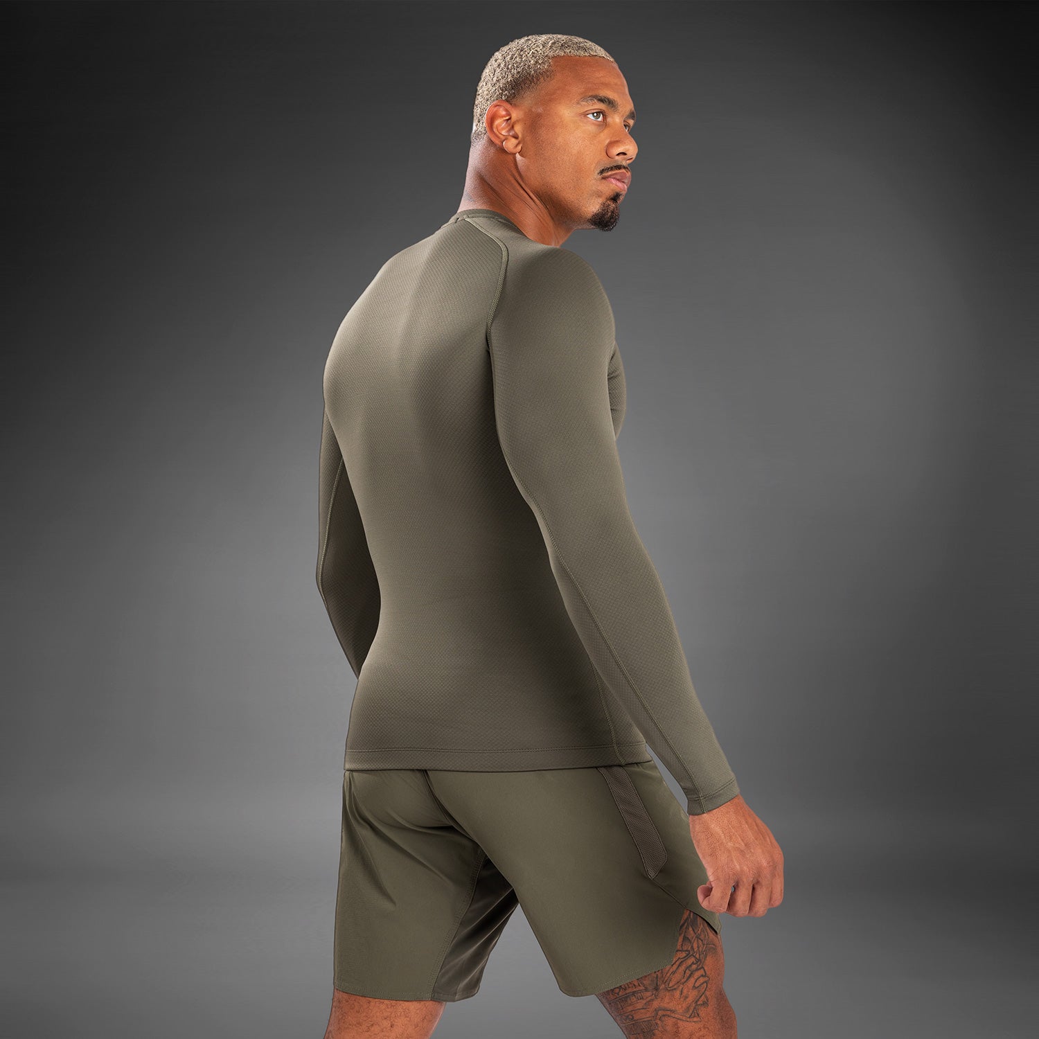 Rashguard à manches longues pour hommes Venum Contender - Kaki - product-type_T-Shirts de Compression