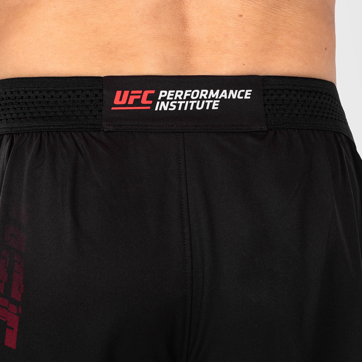 Short de performance pour hommes UFC Venum Performance Institute 2.0 - Noir/Rouge - product-type_Shorts de training