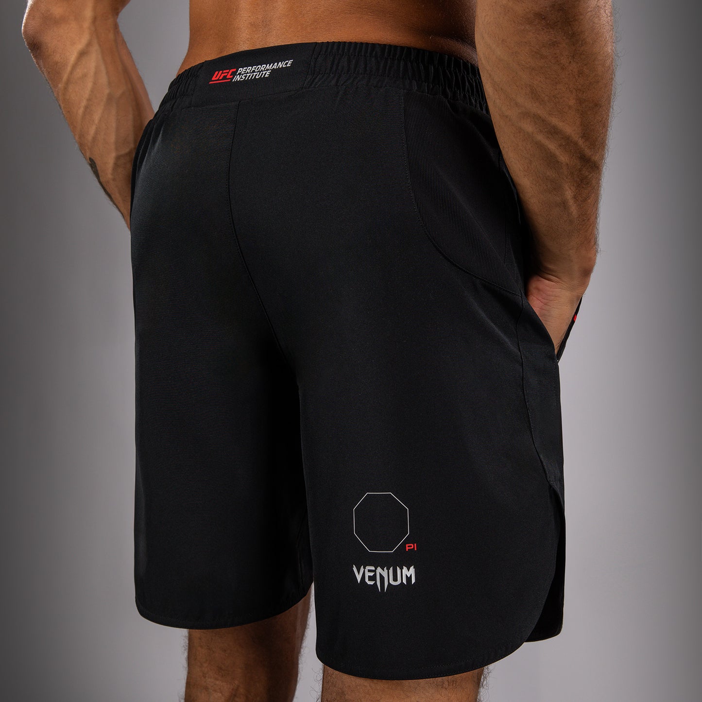 Short d’Entraînement Venum UFC PI 3.0 – Noir
