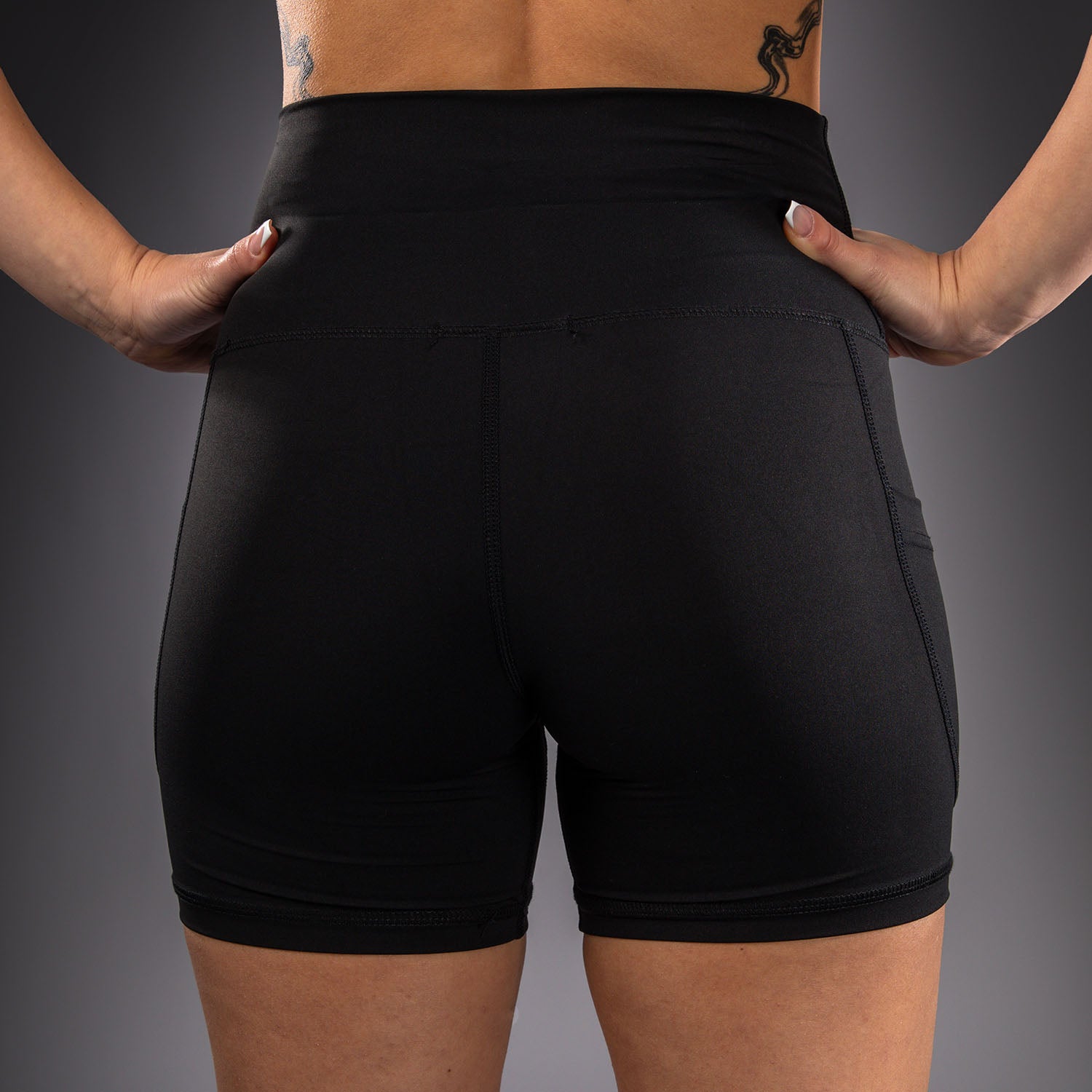 Short Cycliste Venum Essential - Noir - product-type_Shorts de compression
