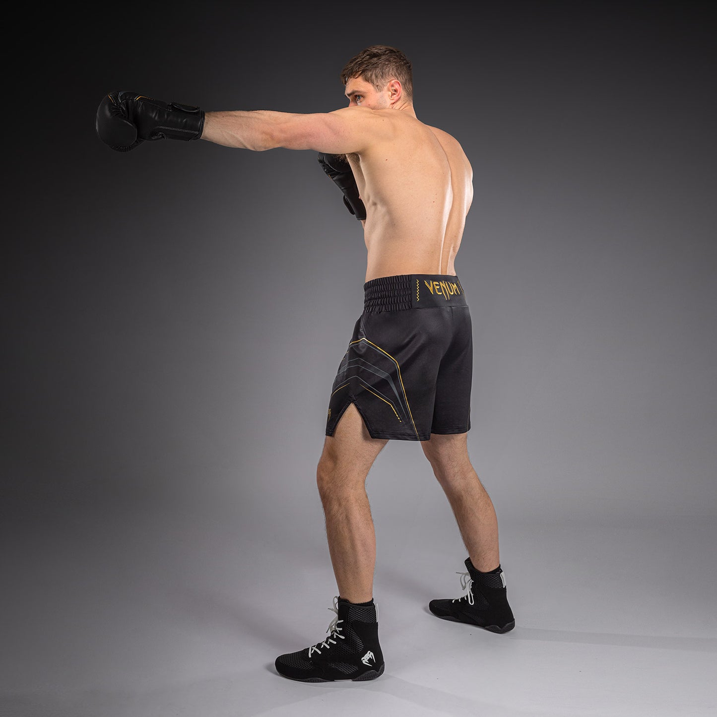 Short de Boxe Venum Streamline – Noir/Or - product-type_Shorts de boxe