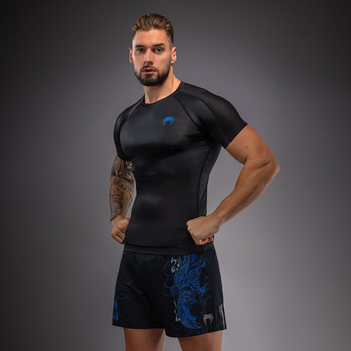 Rashguard à Manches Courtes Venum Thunder Dragon – Noir/Bleu Royal - product-type_T-Shirts de Compression