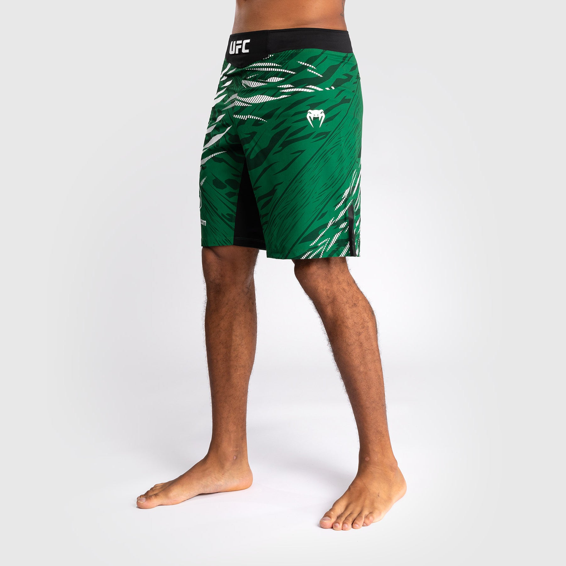 Shorts de Combat pour Hommes UFC Fusion by Venum Personnalisé Authentic Fight Night - Coupe Longue - Vert - product-type_Shorts de MMA