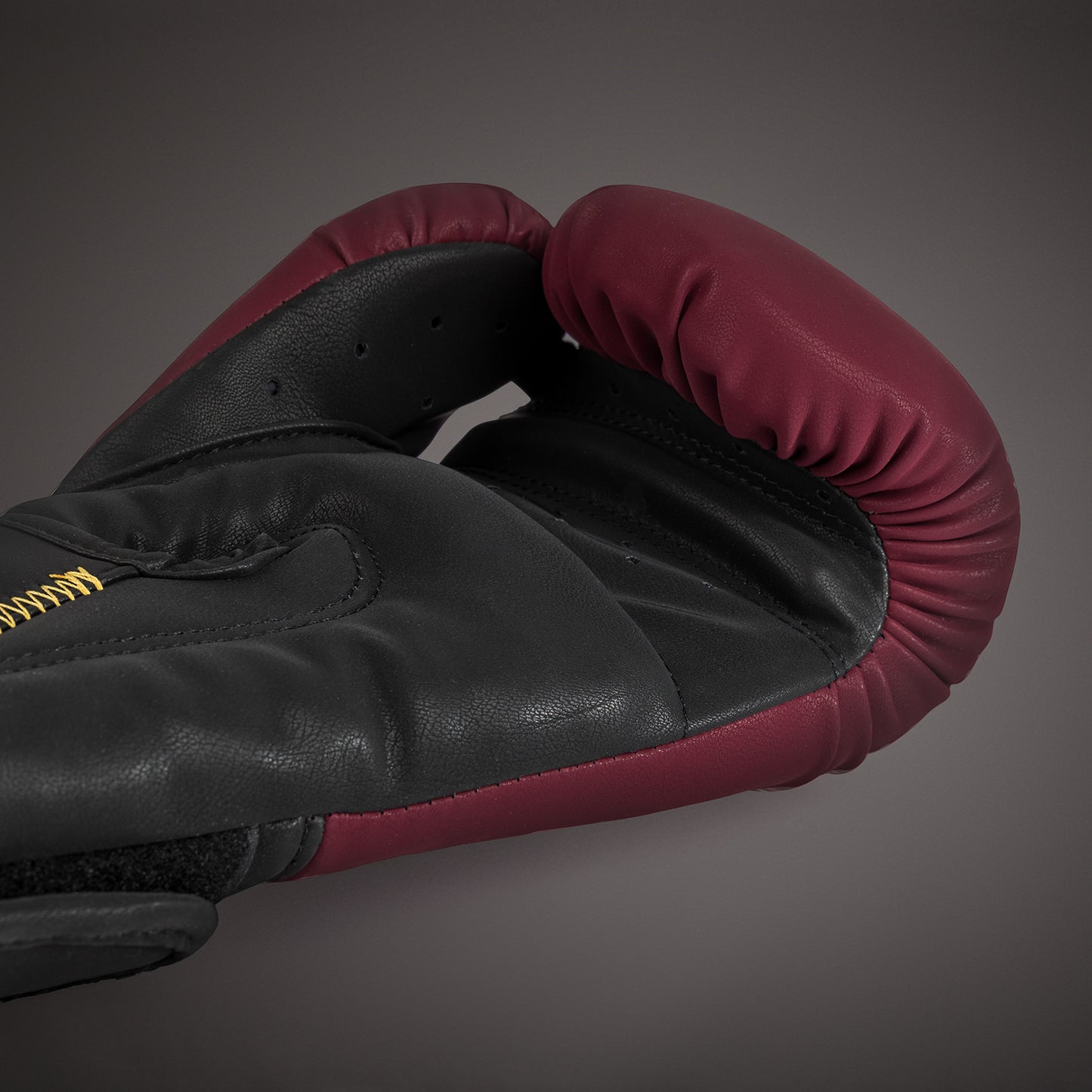 Gants de Boxe Venum Tactical XT- Noir/Bordeaux/Or - product-type_Gants de boxe
