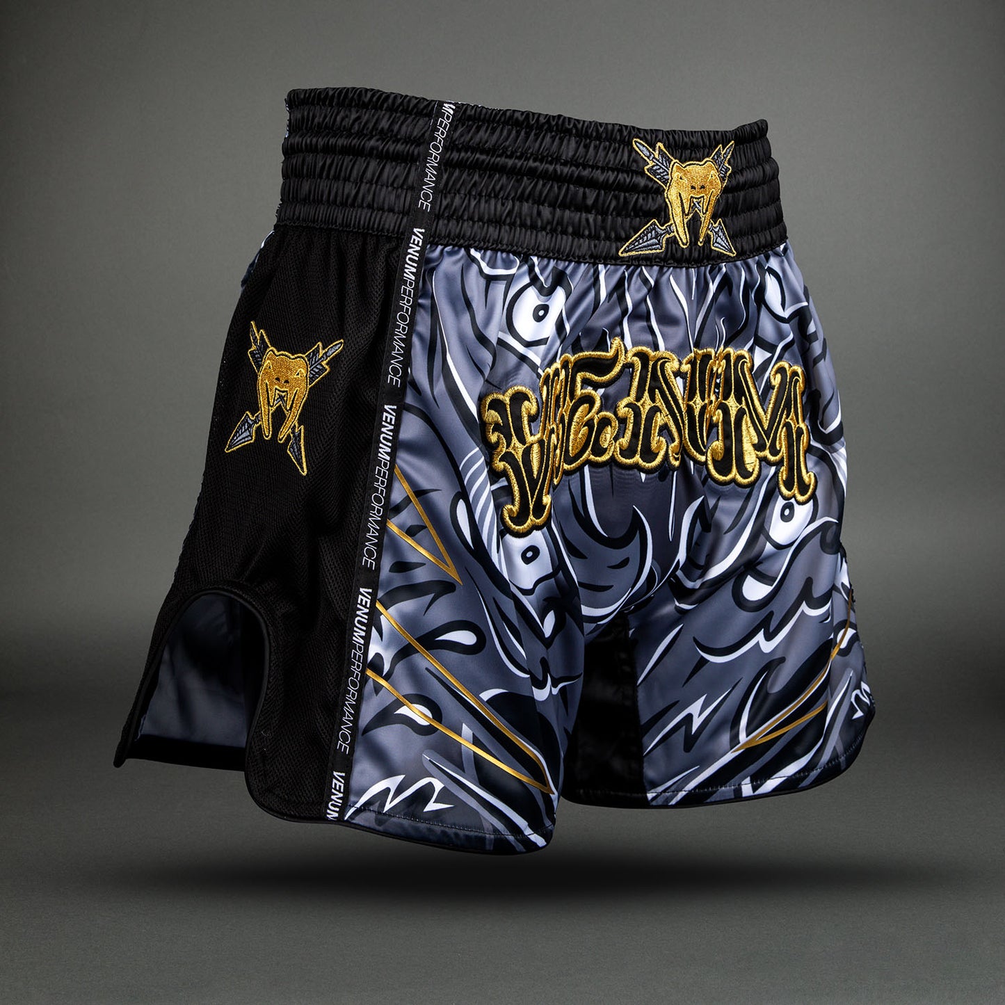 Short de Muay Thaï Venum Wolf Atak – Noir/Gris - product-type_Shorts de Muay Thai