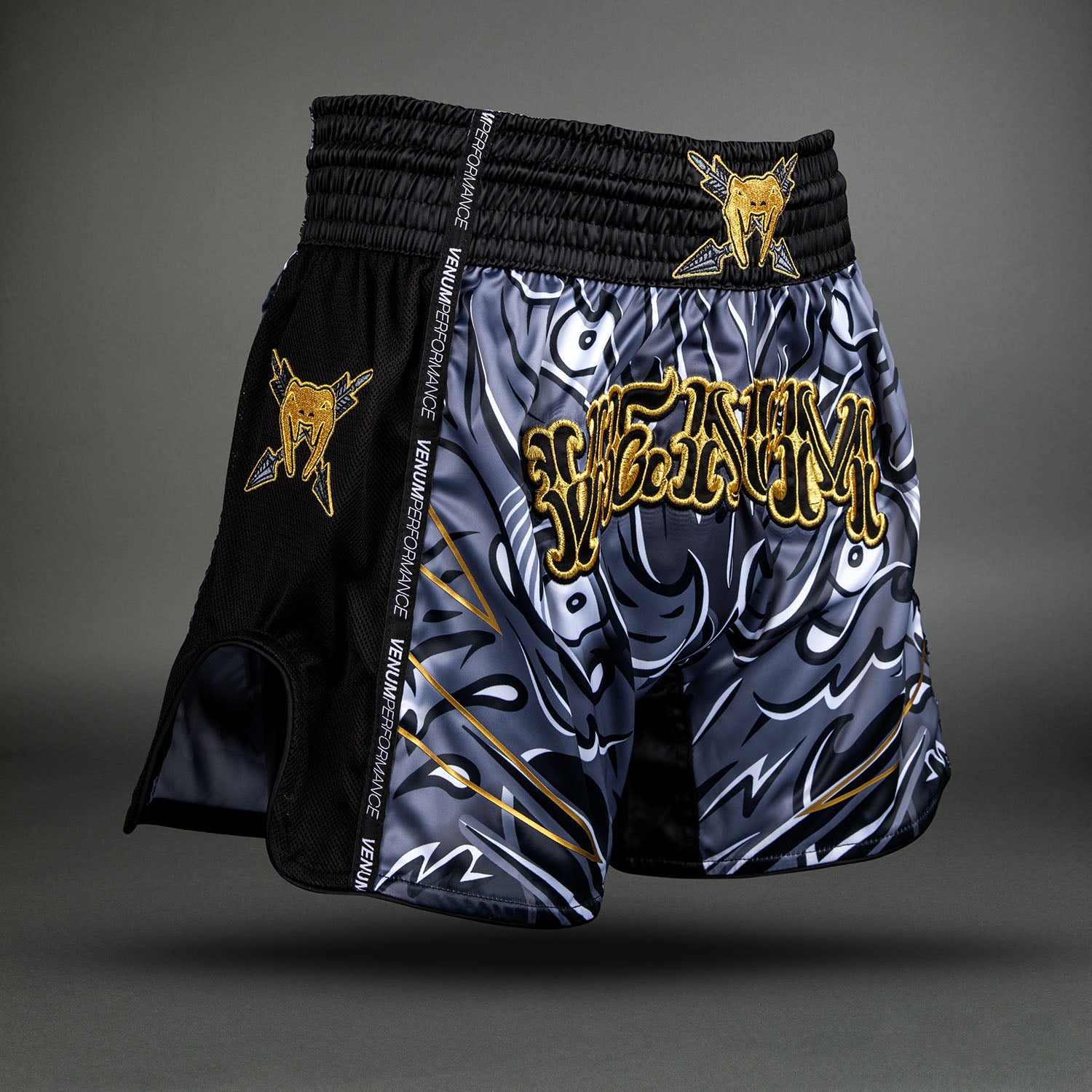 Short de Muay Thaï Venum Wolf Atak – Noir/Gris - product-type_Shorts de Muay Thai