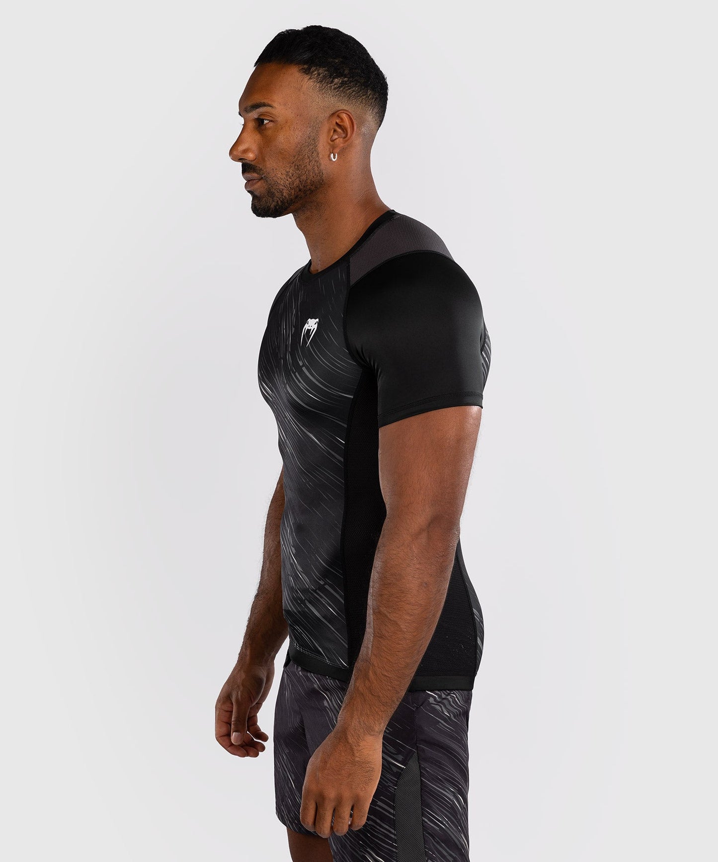 Rashguard Manches Courtes Venum Rapid - Noir/Gris Orage - product-type_T-Shirts de Compression