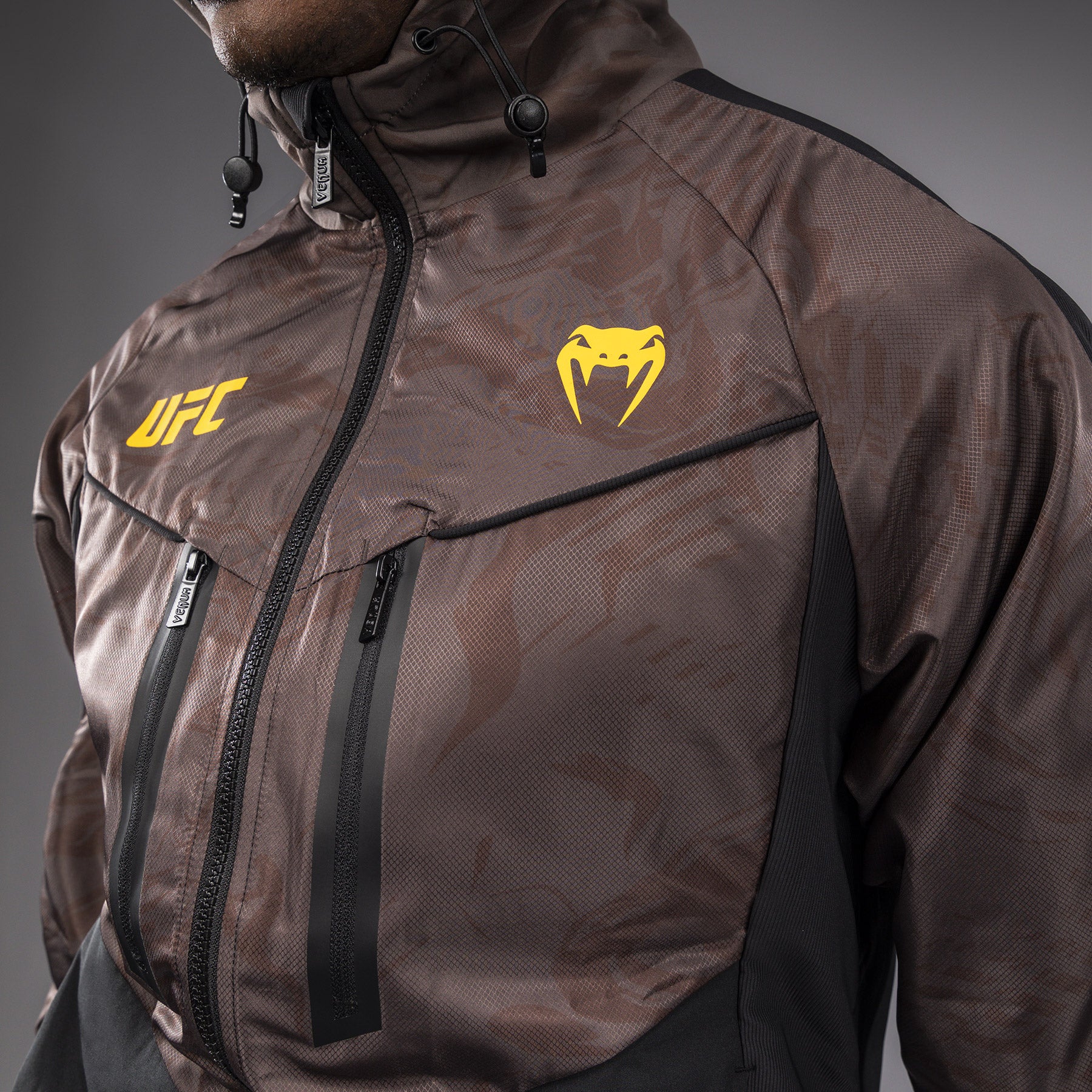 Veste à Capuche Zippé pour Hommes UFC Fusion by Venum Fight Week - Marron Terrestre - product-type_Vestes