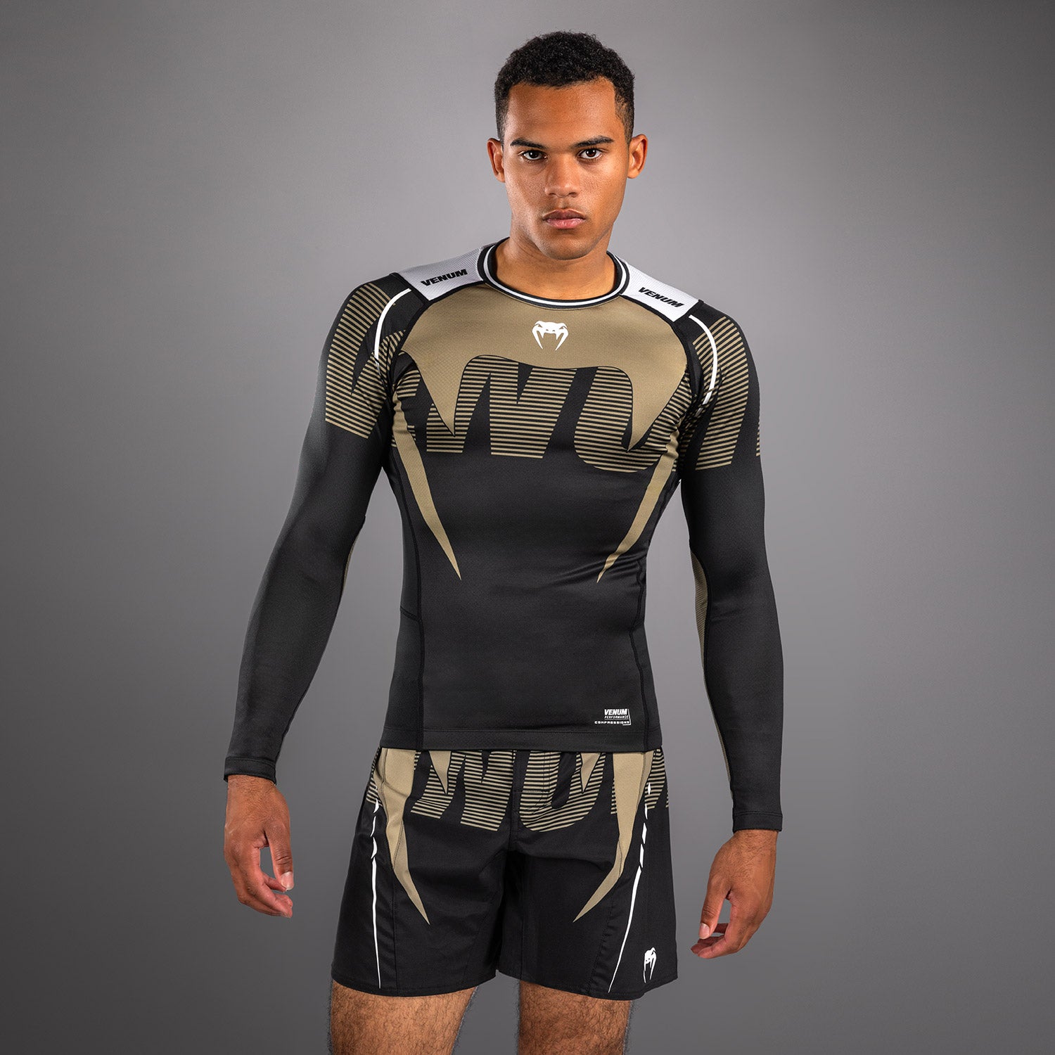 Rashguard Manches Longues Venum Adrenaline – Noir/Sable - product-type_T-Shirts de Compression