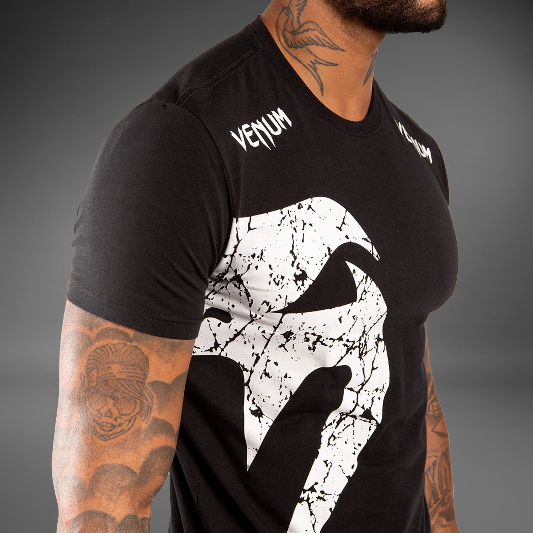 T-shirt Noir Venum Original Giant - product-type_T-Shirts