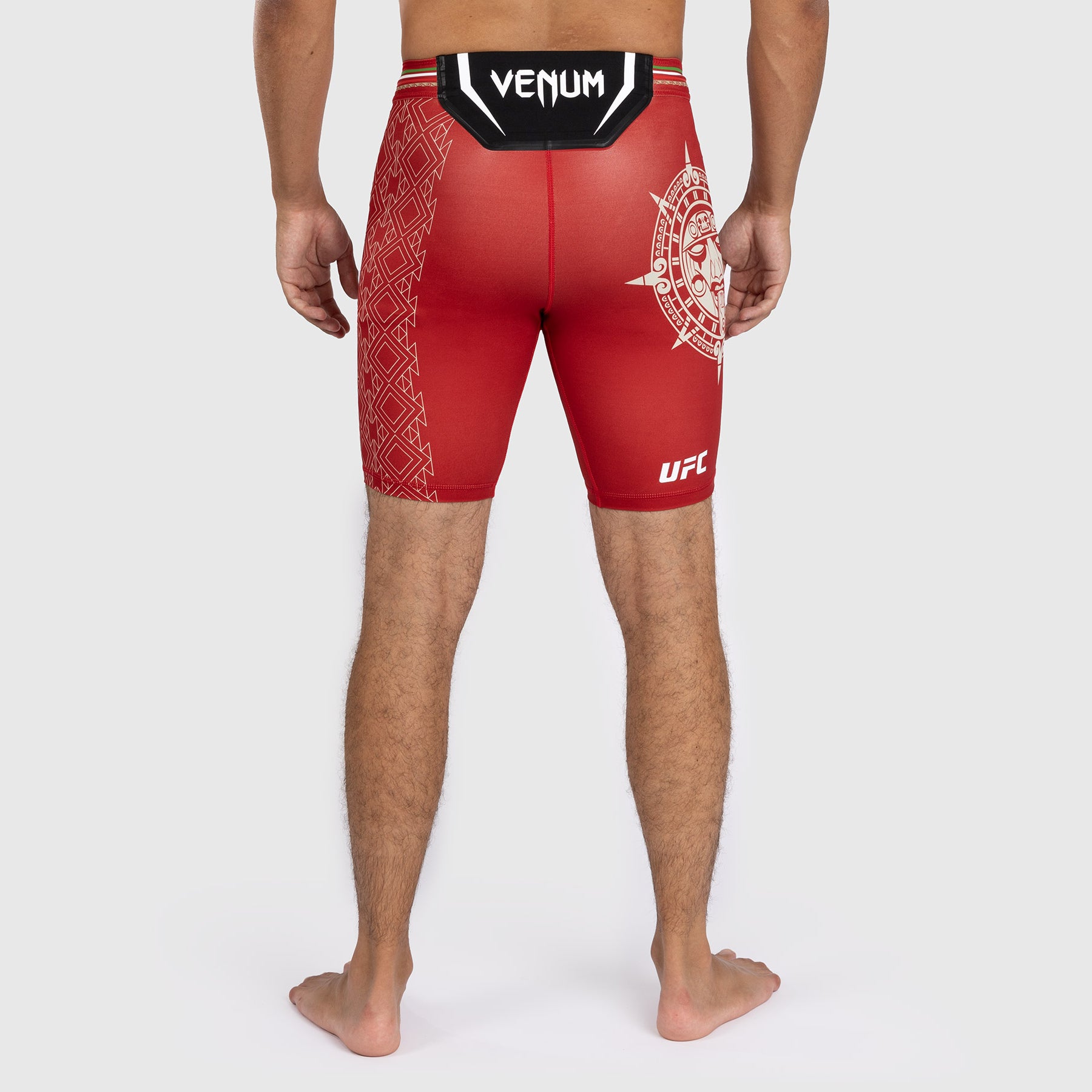 Noche UFC by Venum Authentic Fight Night Short de compression pour Hommes - Rouge - product-type_Shorts de compression