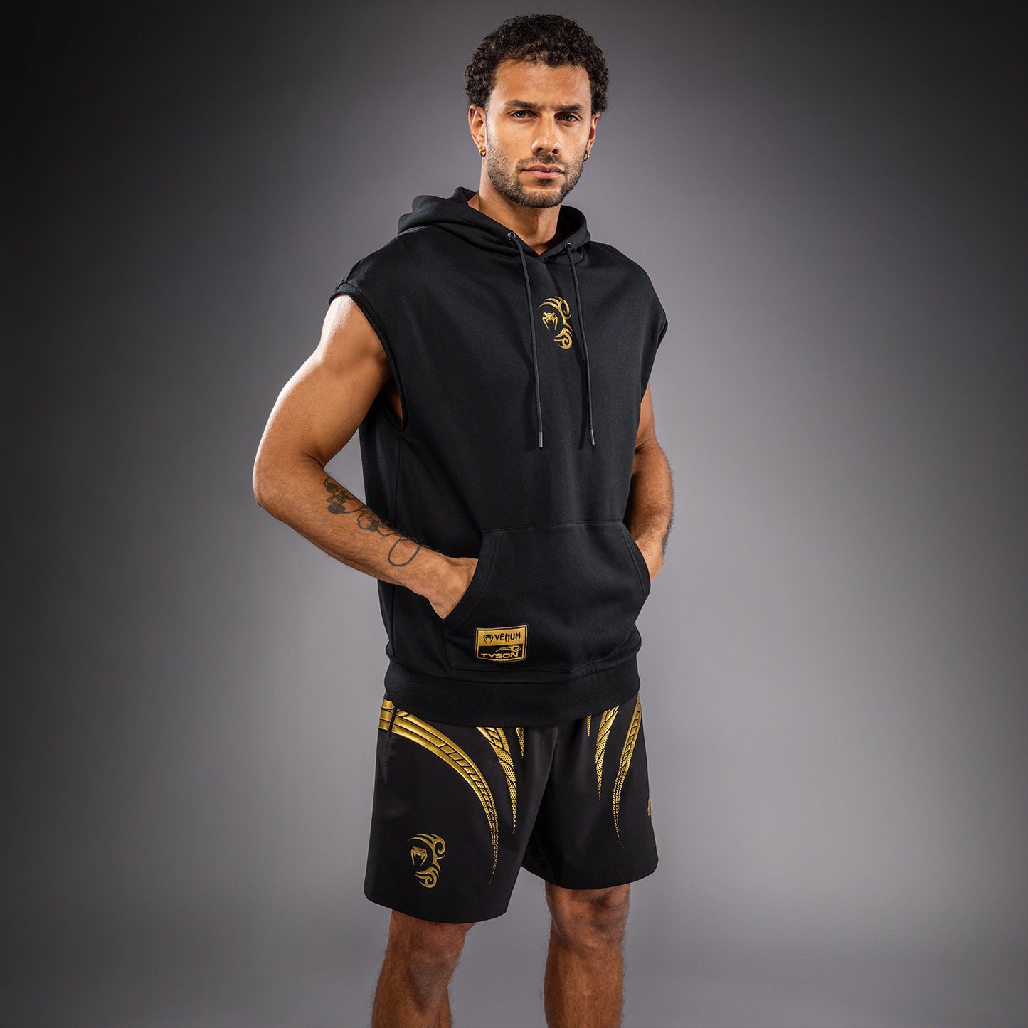 Sweat à capuche Sans Manches Venum x Mike Tyson Tiger - Noir/Or
