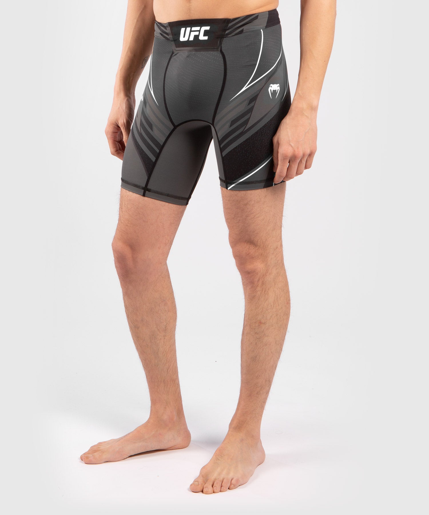 Short de Vale tudo Homme UFC Venum Authentic Fight Night - Coupe Courte - Noir - product-type_Shorts de compression