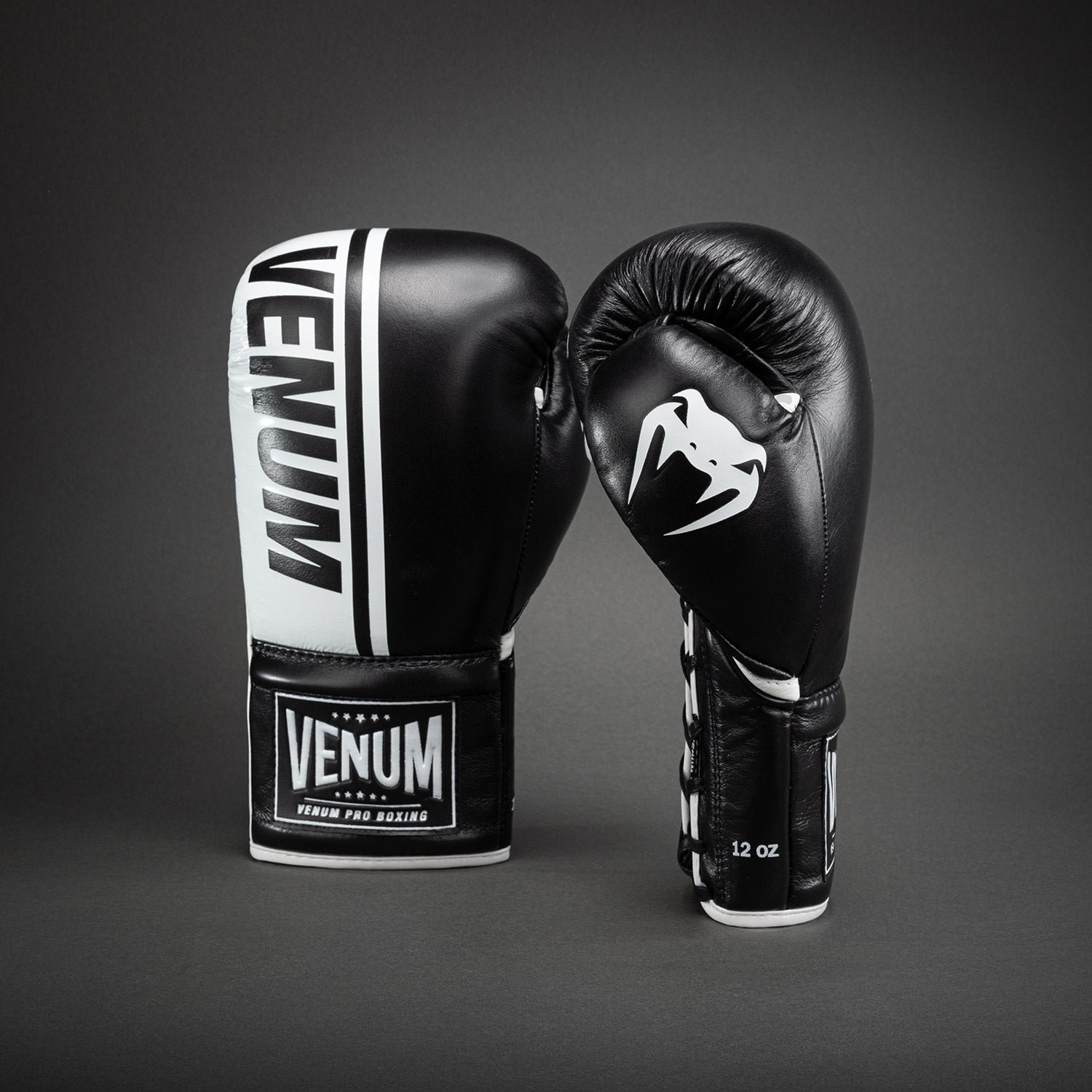 Gants de boxe Venum Shield Pro avec lacets - Noir/Blanc - product-type_Gants de boxe