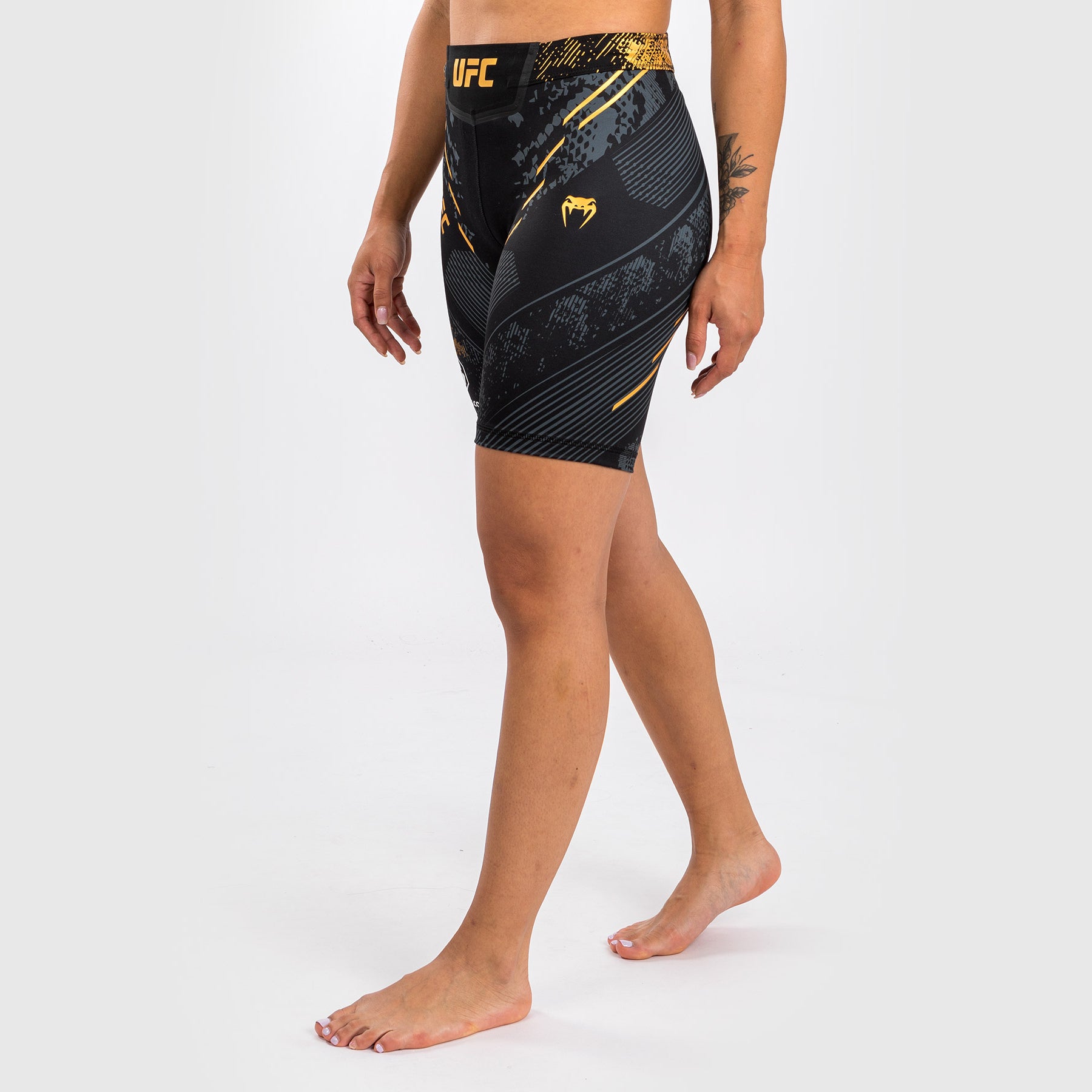 Short de compression Long Fit pour Femmes UFC Adrenaline by Venum Authentic Fight Night - Champion - product-type_Shorts de compression