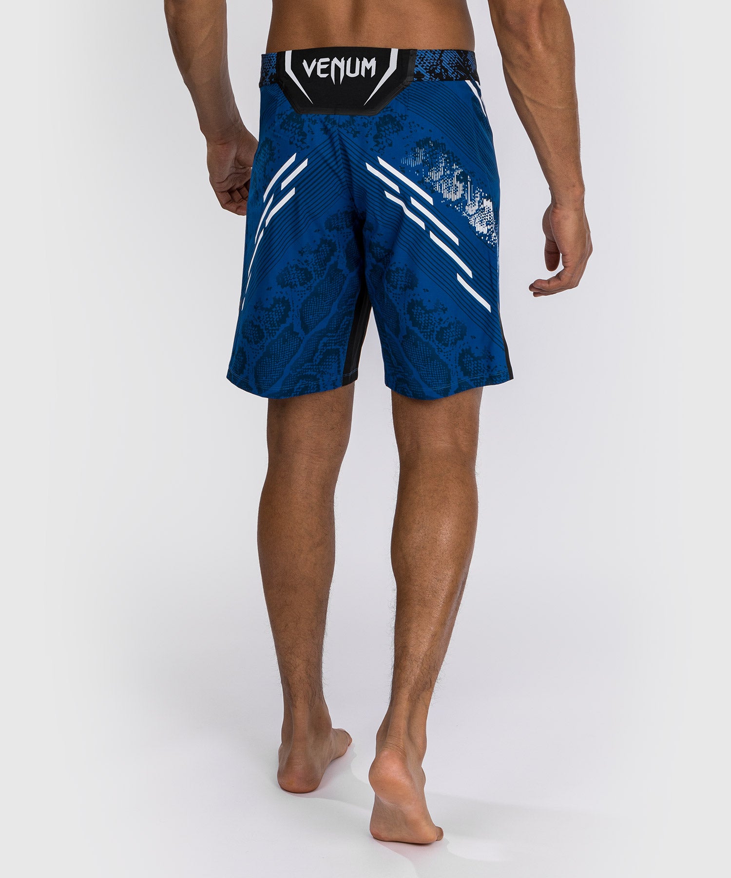 Short de combat personnalisé Coupe longue pour Hommes UFC Adrenaline by Venum Authentic Fight Night – Bleu - Shorts de MMA