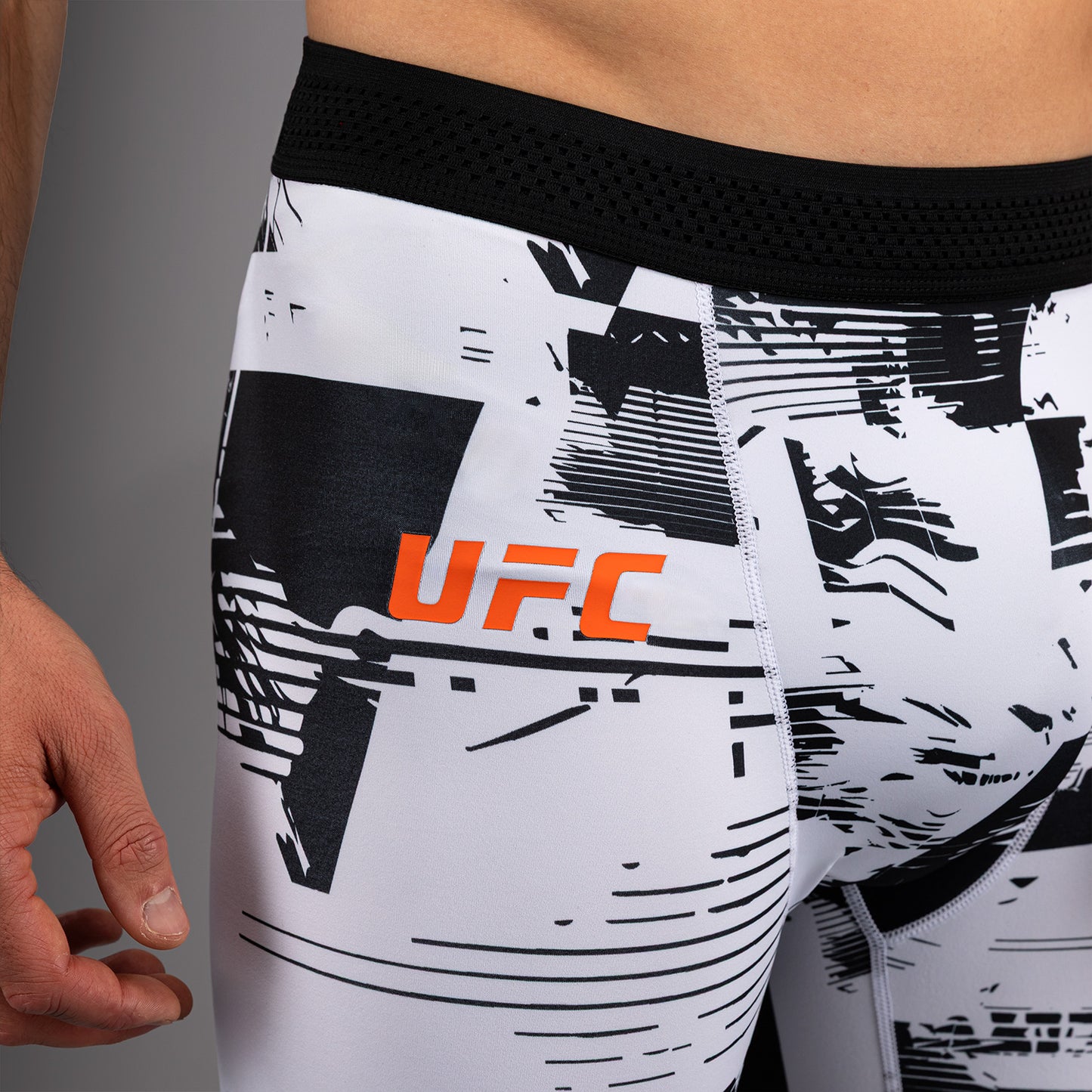 Short de compression Performance Homme UFC Zenith by Venum Authentic Fight Week - Blanc - product-type_Shorts de compression