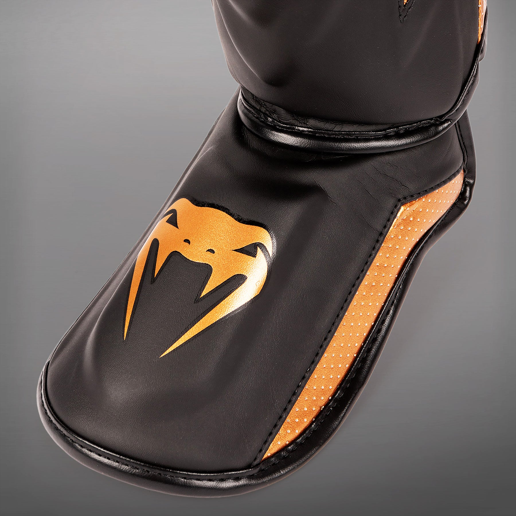 Protège-Tibias Venum Elite Evo - Noir/Bronze - product-type_Protège-tibias